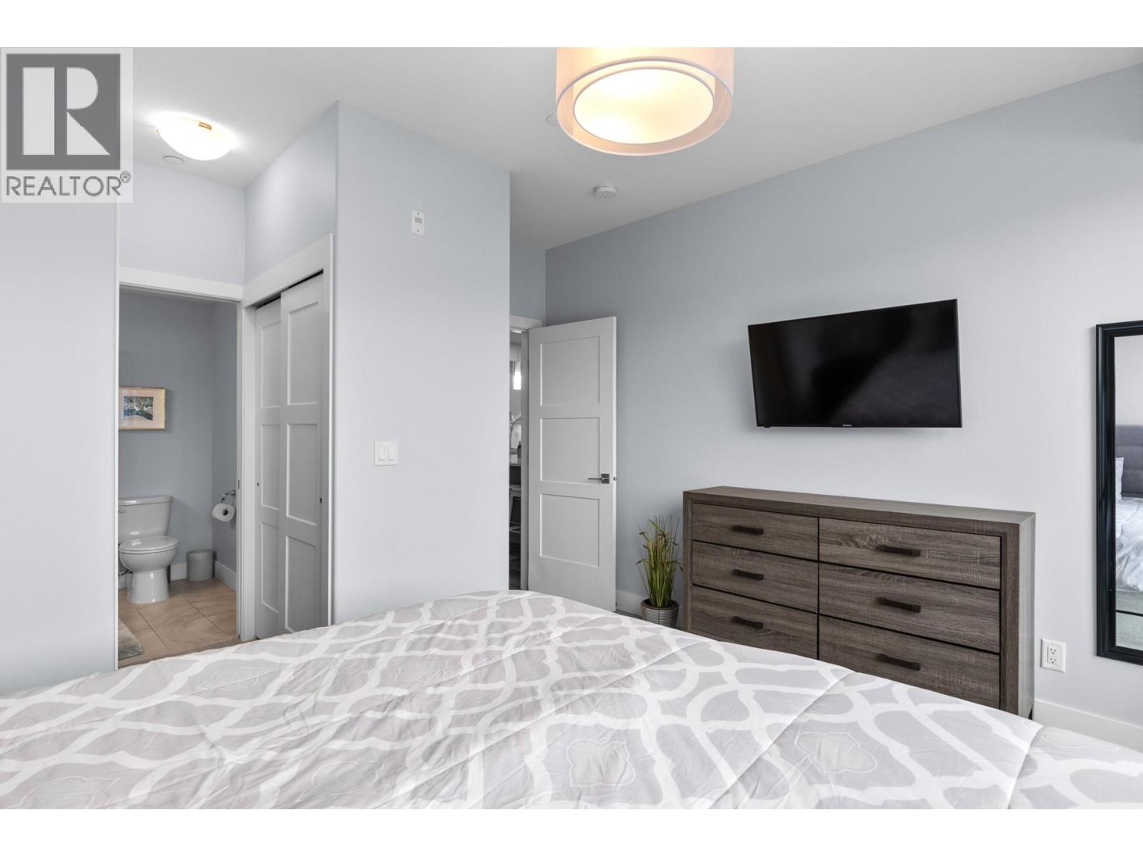 3475 Granite Close Unit# 103