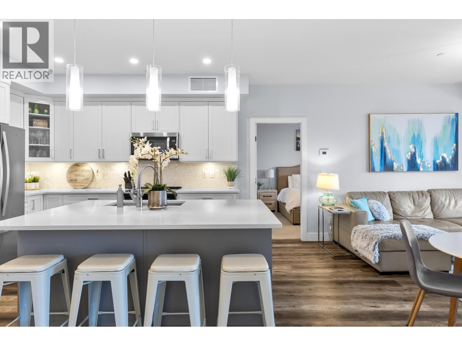 3475 Granite Close Unit# 103
