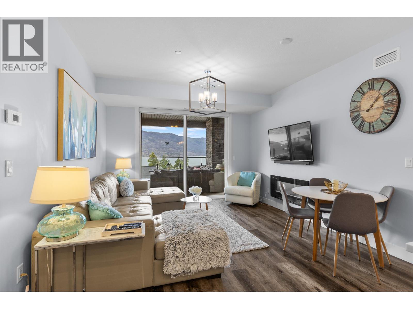 3475 Granite Close Unit# 103