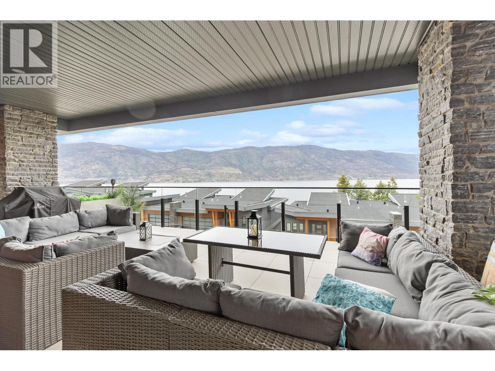 3475 Granite Close Unit# 103