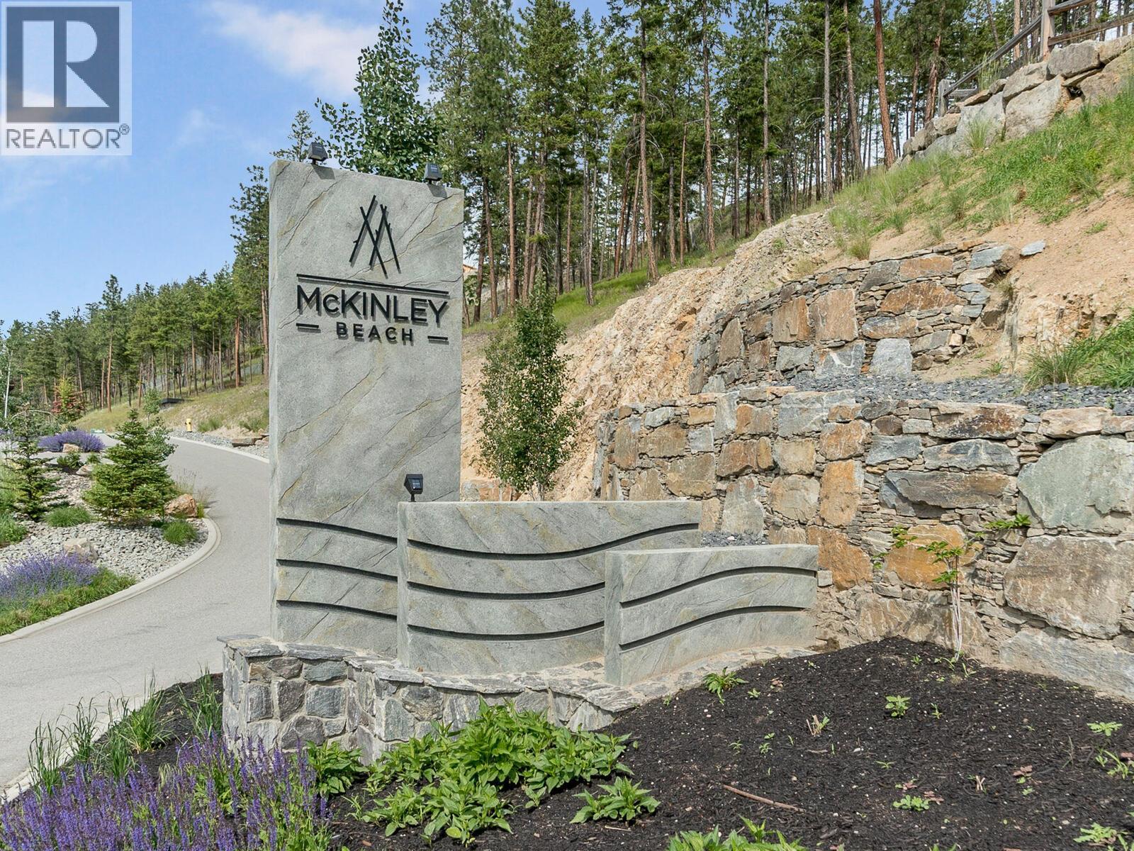 3475 Granite Close Unit# 103
