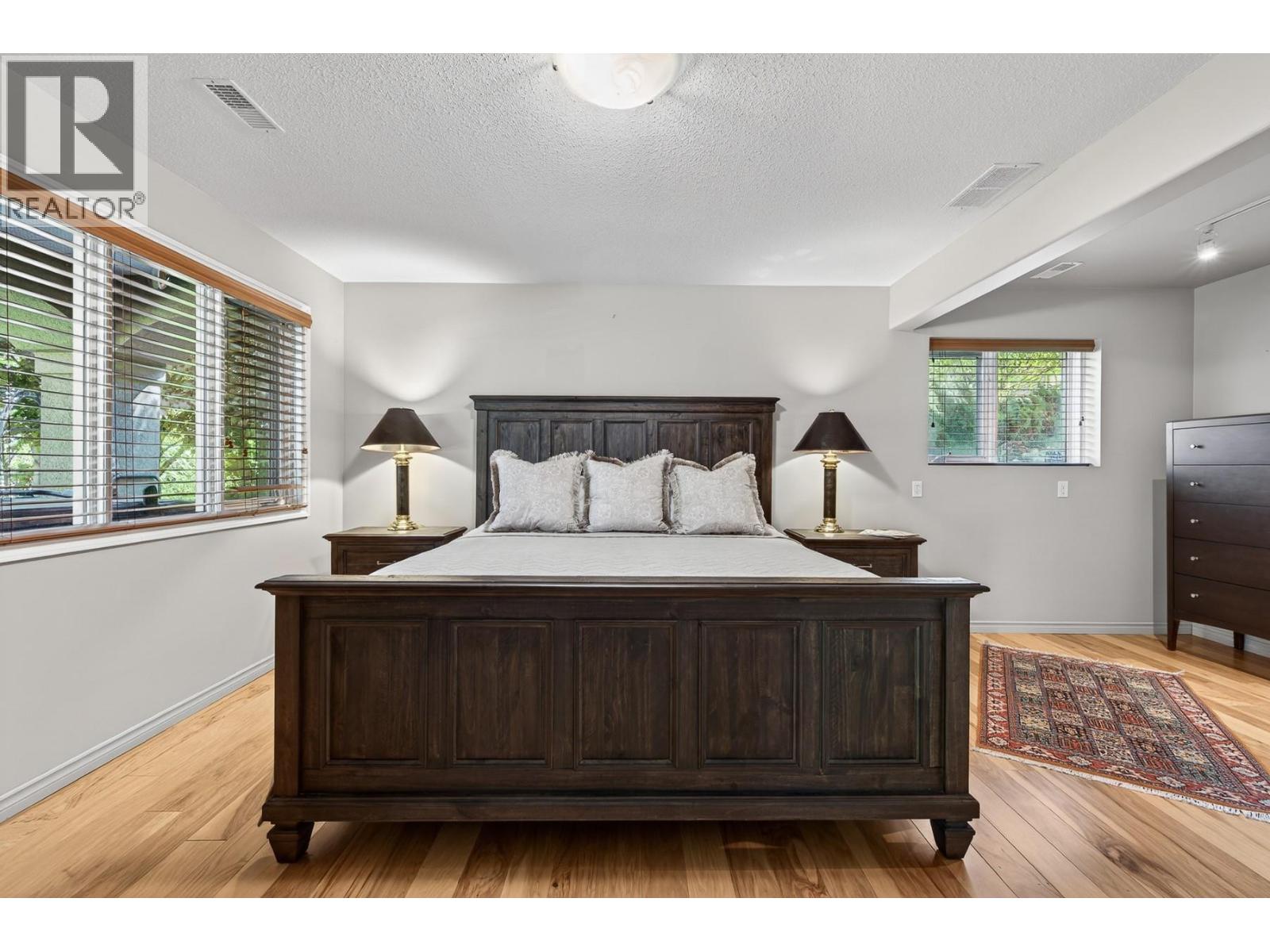 3929 Gallaghers Circle