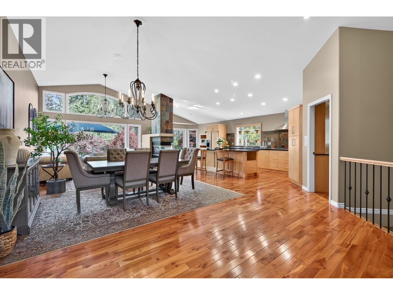 3929 Gallaghers Circle