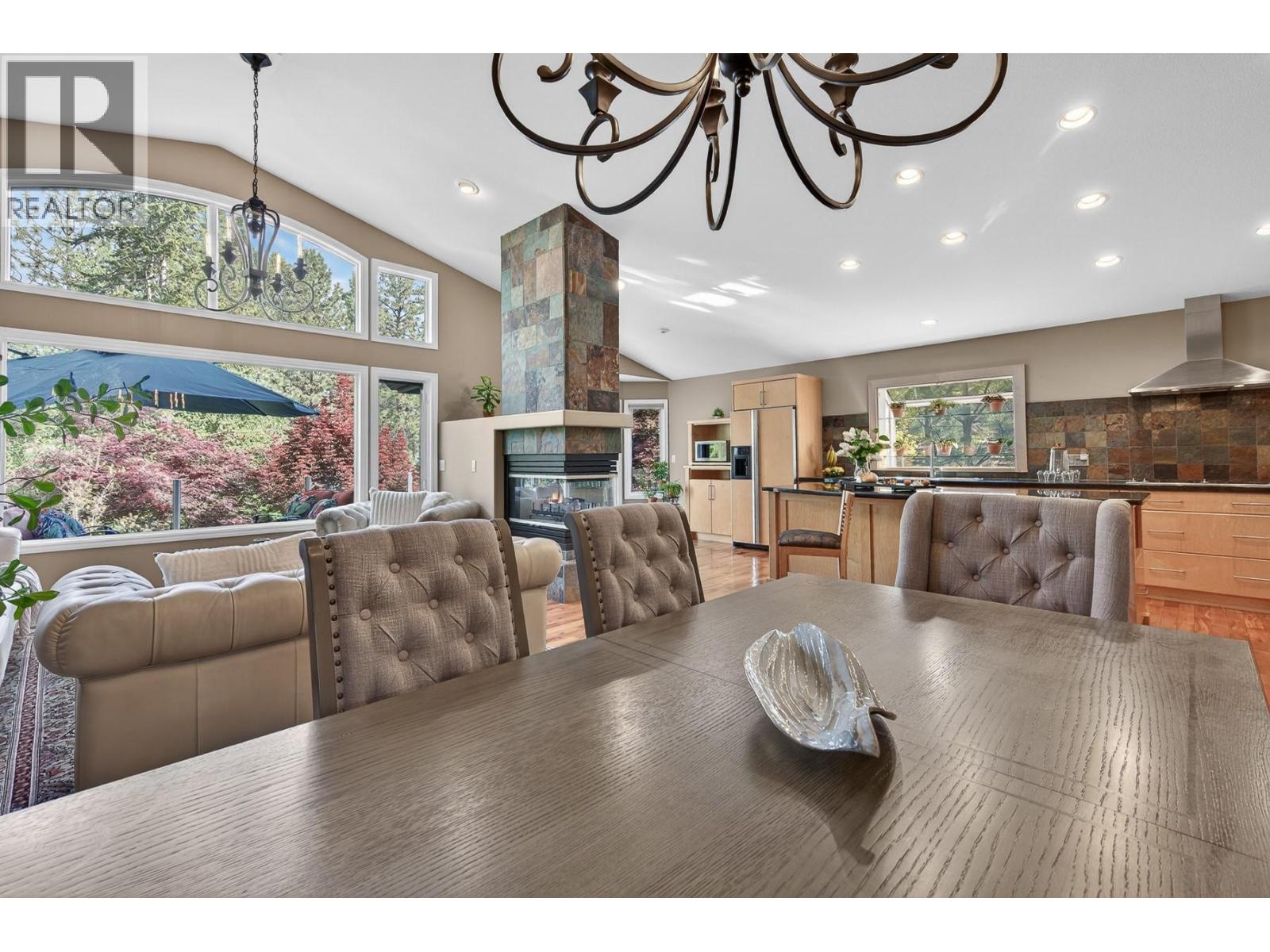 3929 Gallaghers Circle