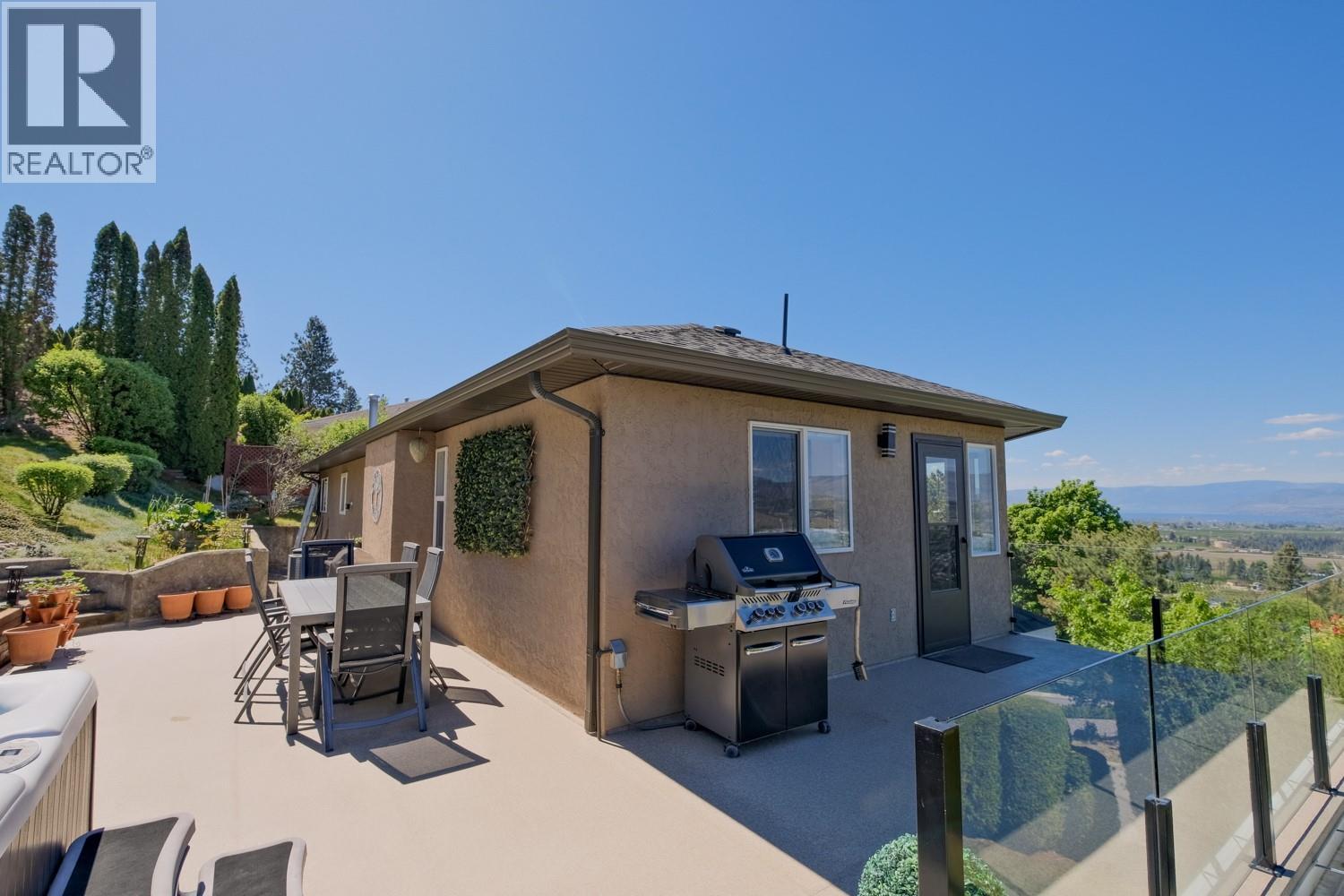 853 Toovey Road