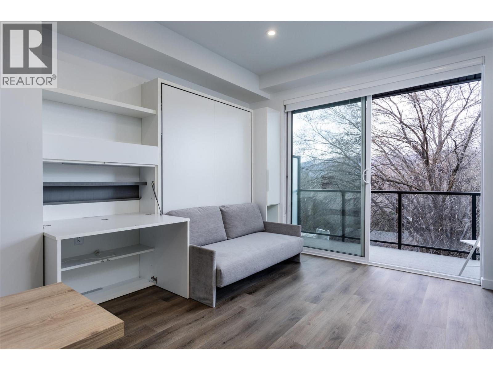 1274 Devonshire Avenue Unit# 307 Lot# 32
