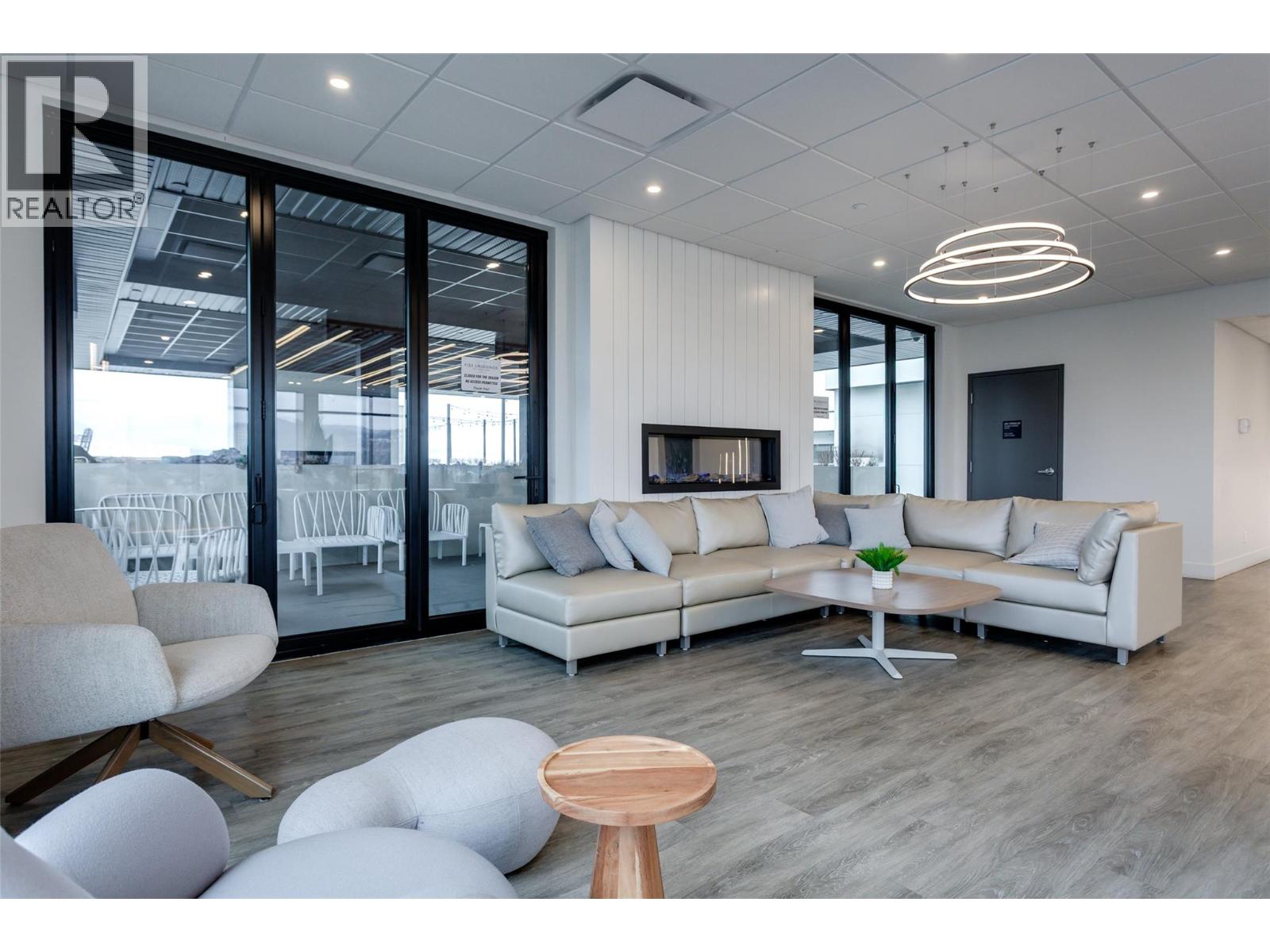1274 Devonshire Avenue Unit# 307 Lot# 32