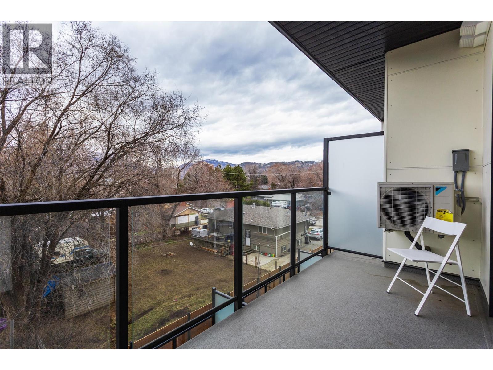 1274 Devonshire Avenue Unit# 307 Lot# 32