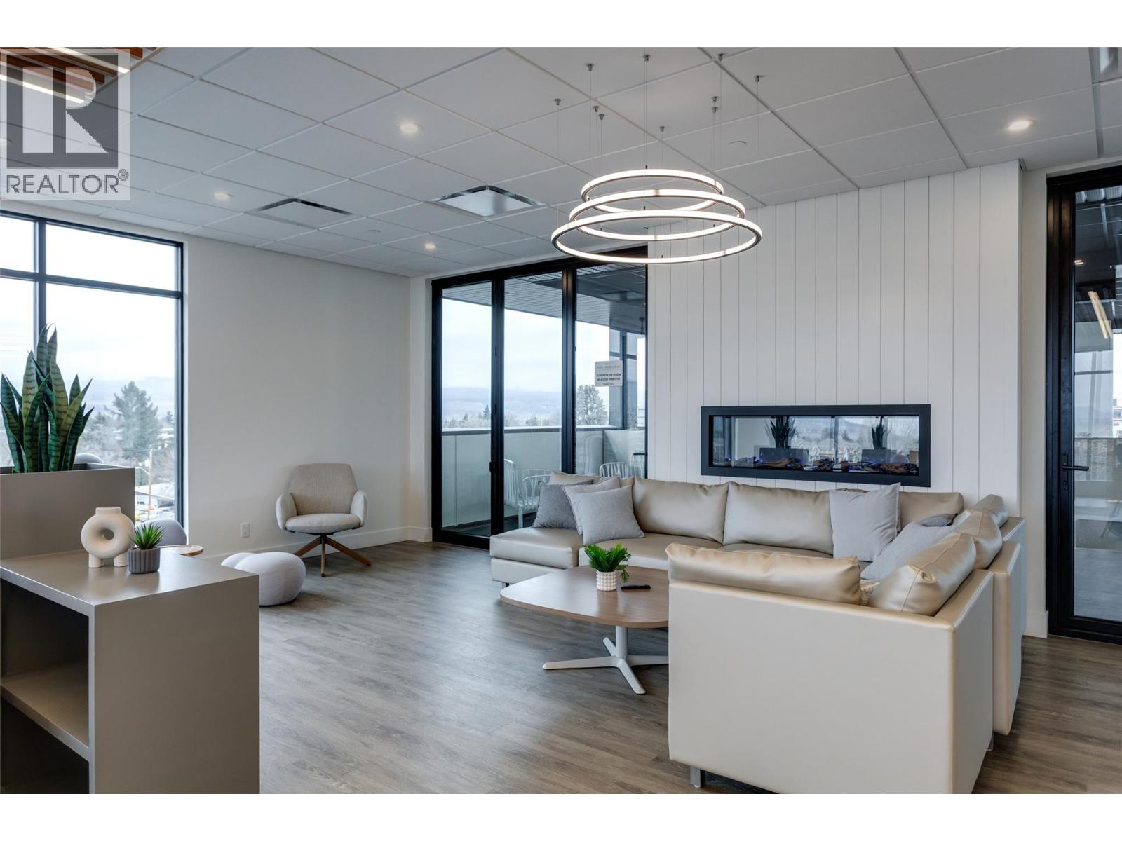 1274 Devonshire Avenue Unit# 307 Lot# 32