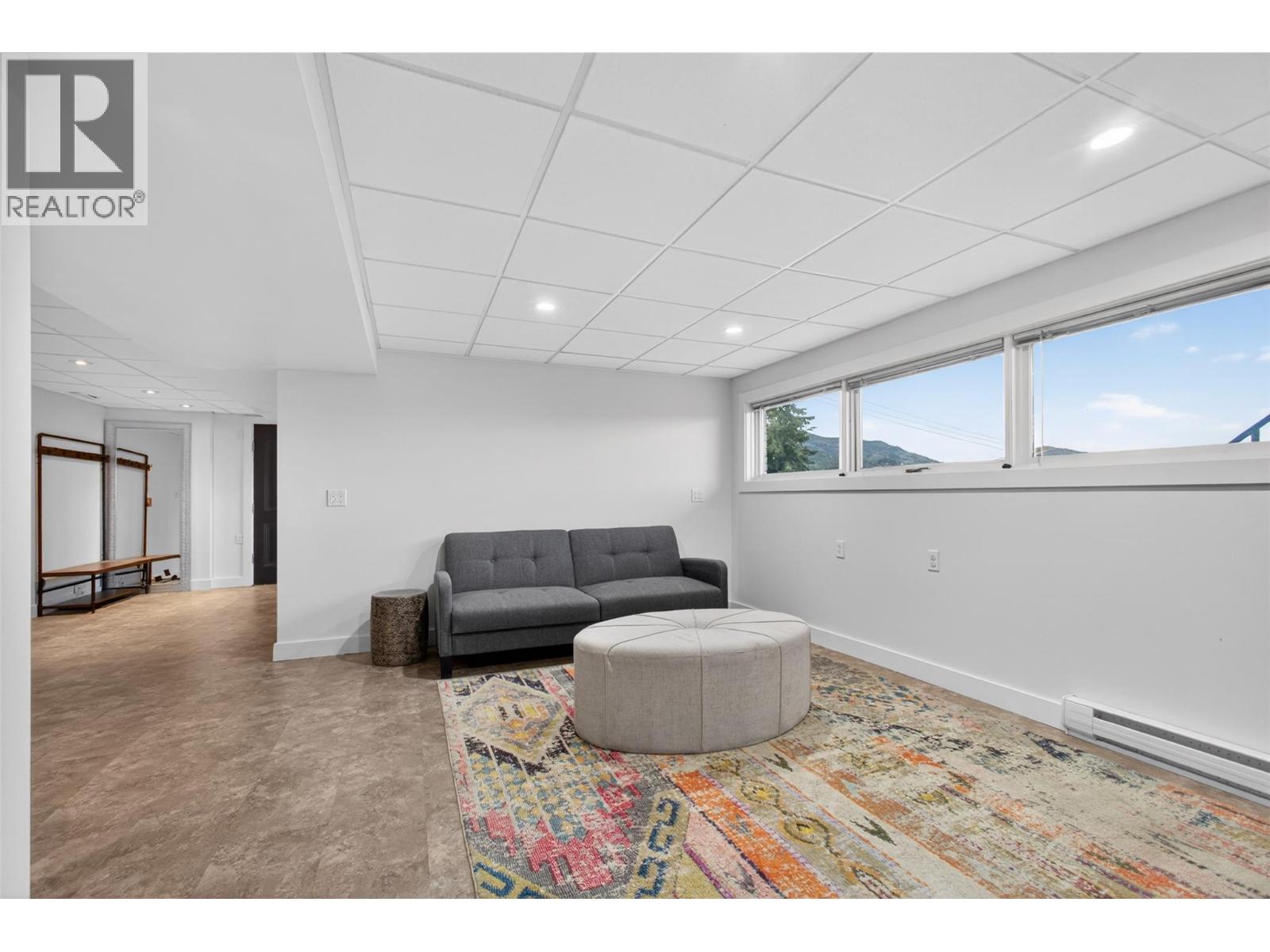 2351 Boucherie Road