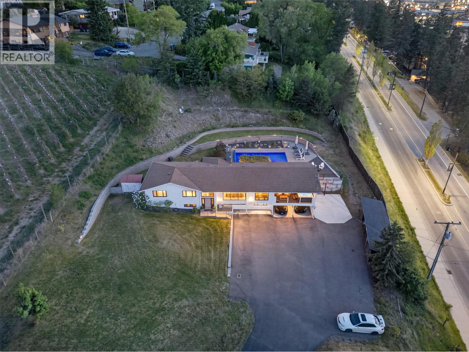 2351 Boucherie Road