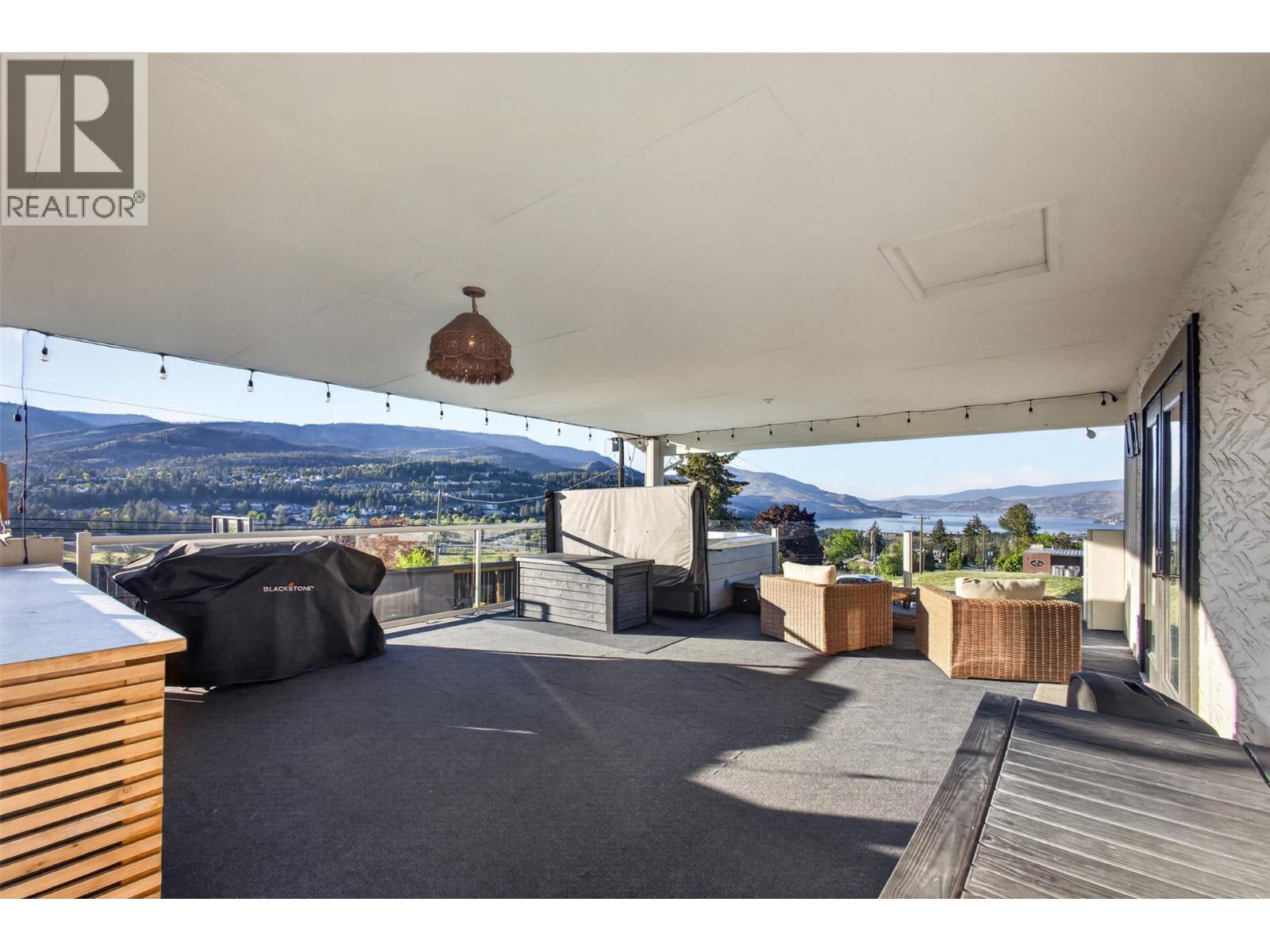2351 Boucherie Road