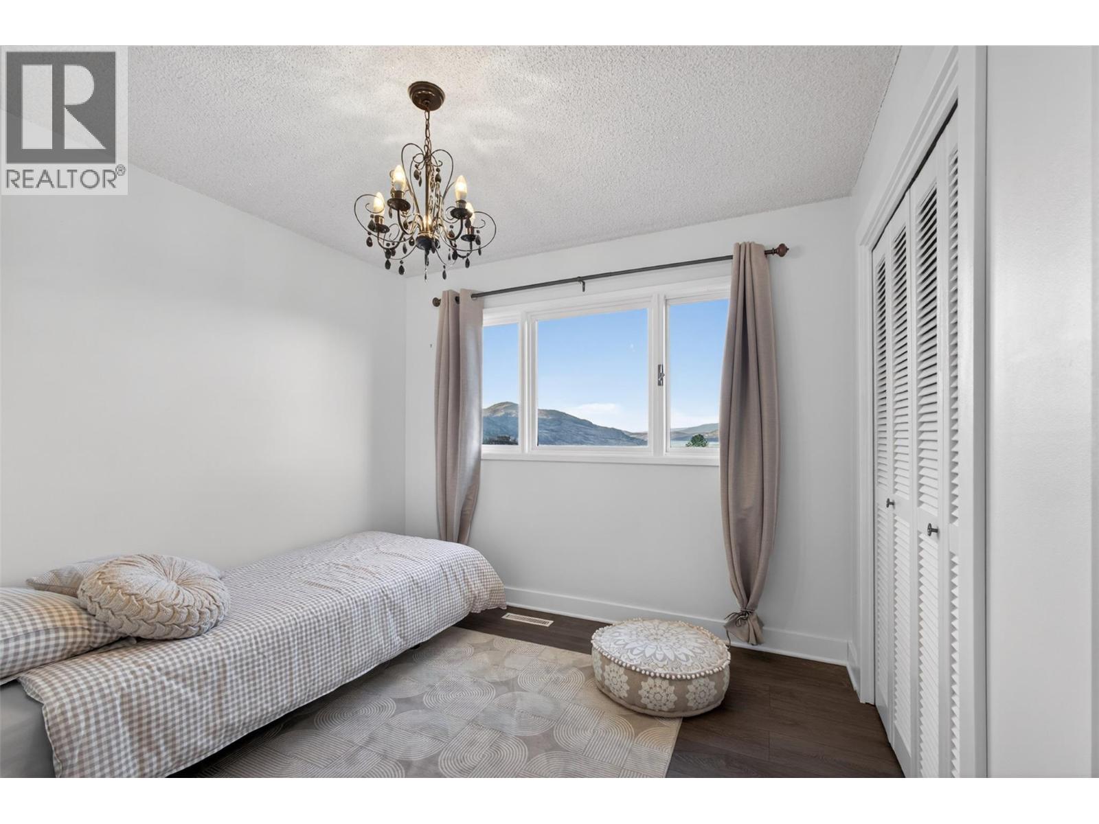 2351 Boucherie Road