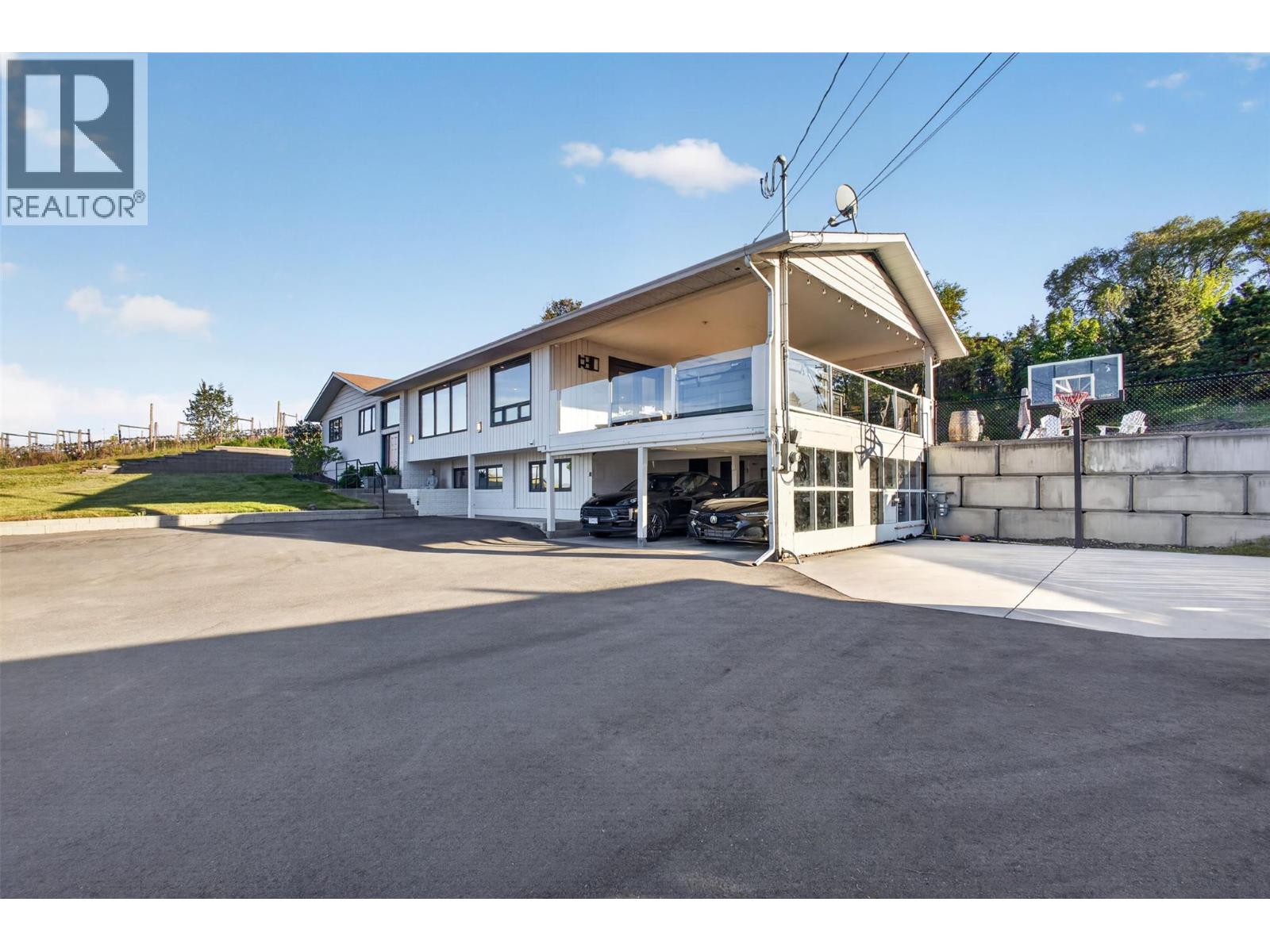 2351 Boucherie Road