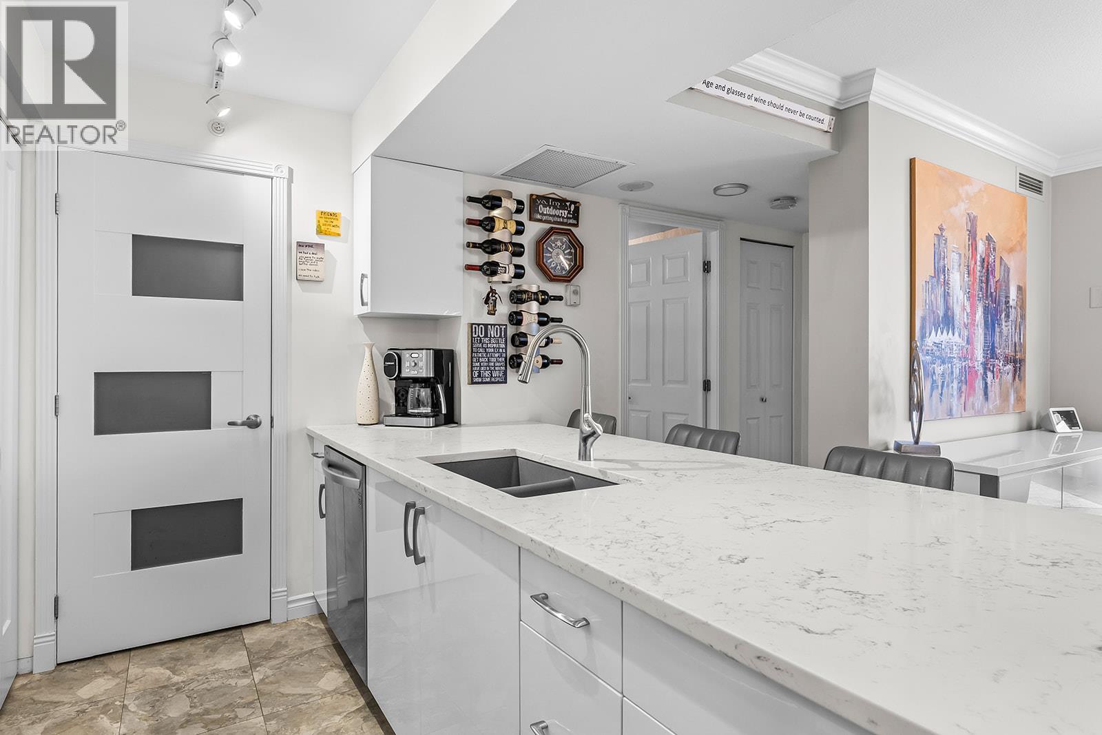 1160 Sunset Drive Unit# 302