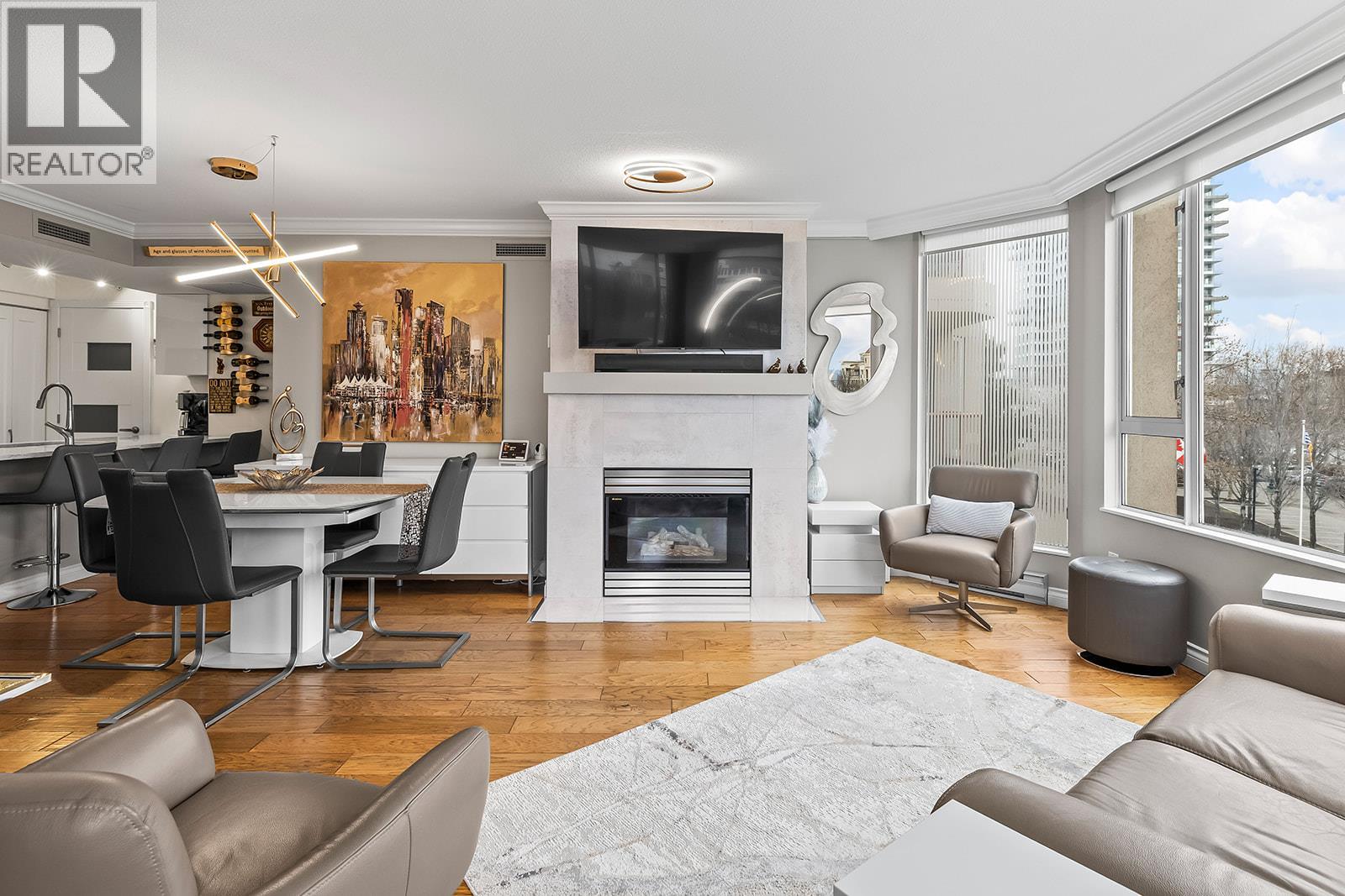 1160 Sunset Drive Unit# 302