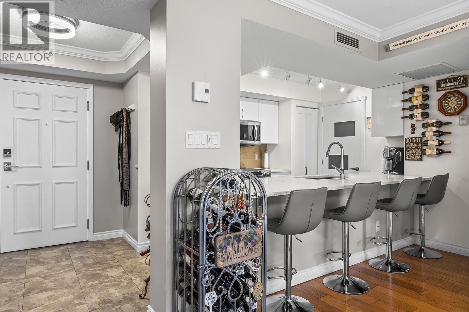 1160 Sunset Drive Unit# 302