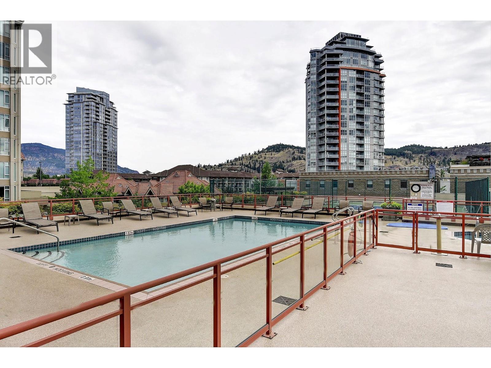1160 Sunset Drive Unit# 302