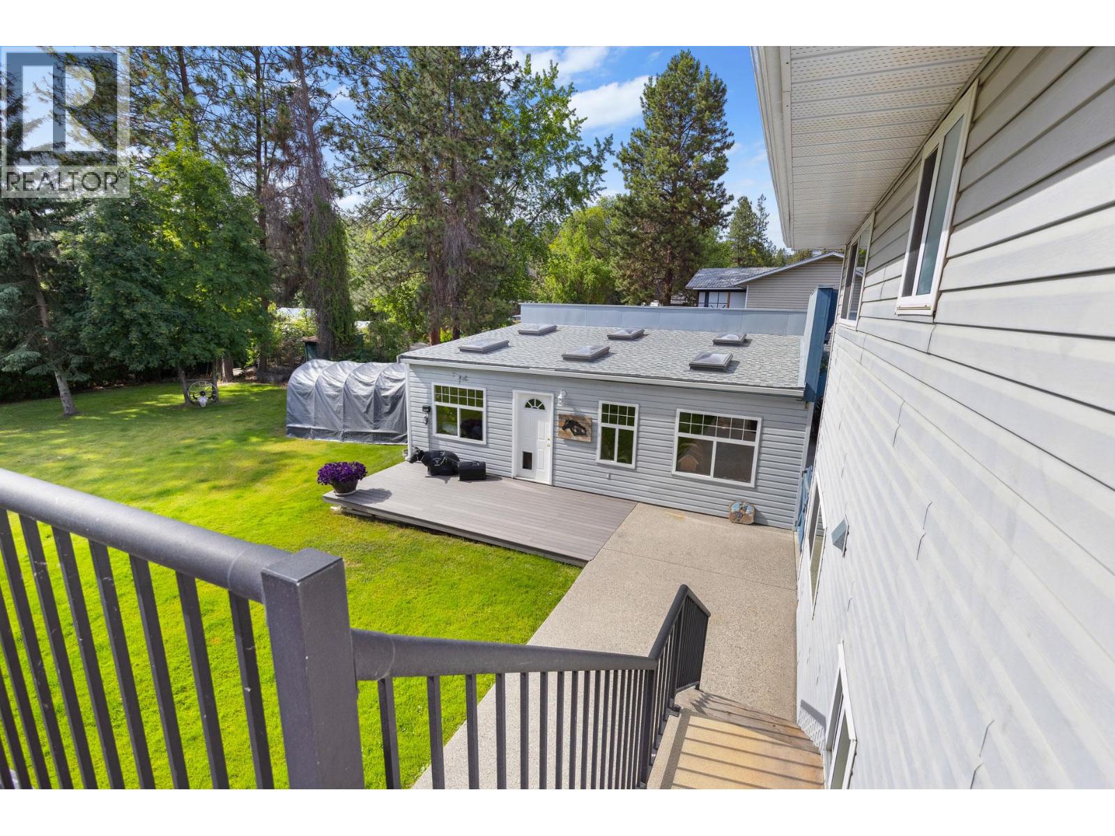 3424 East Boundary Road