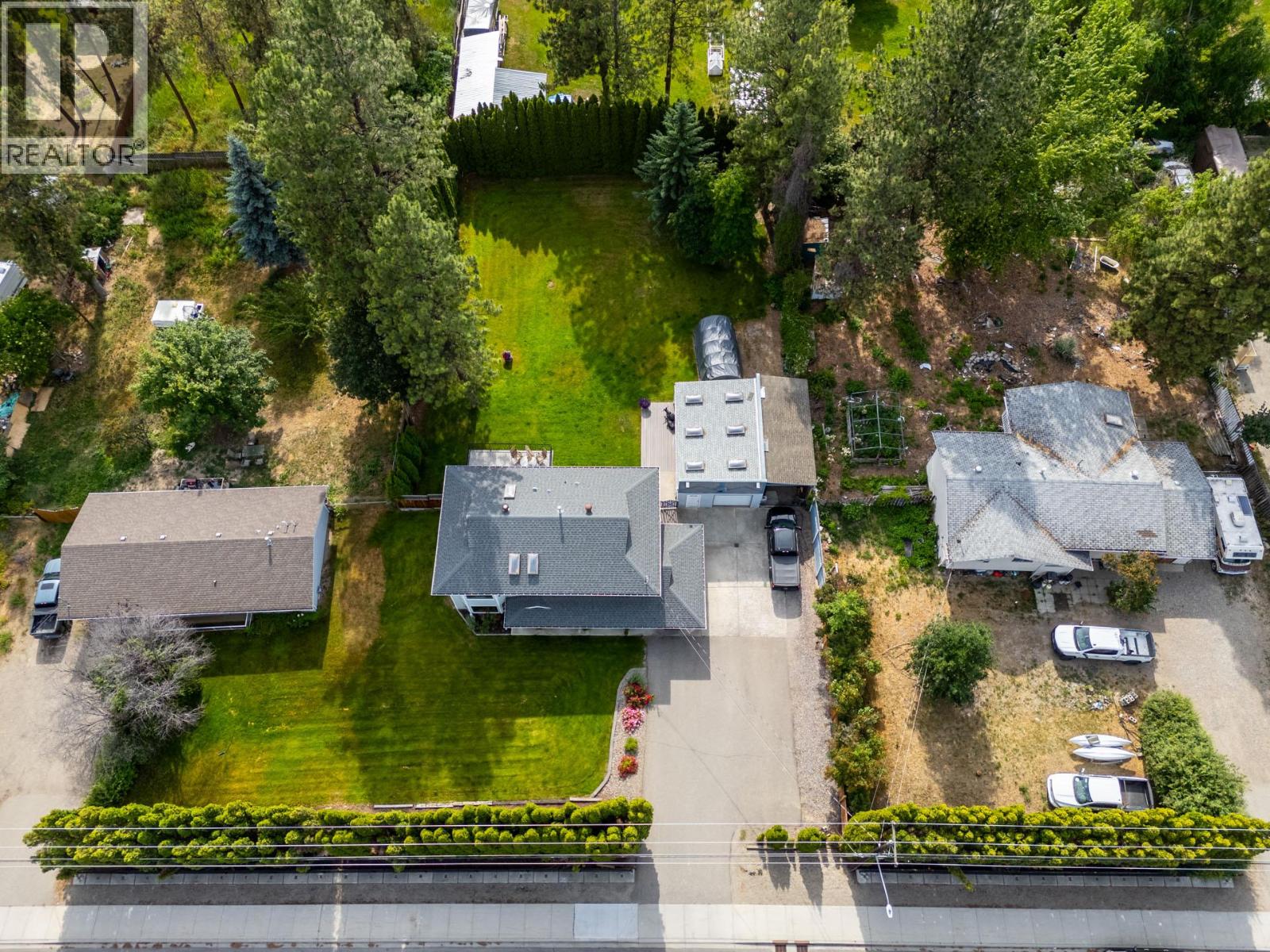 3424 East Boundary Road
