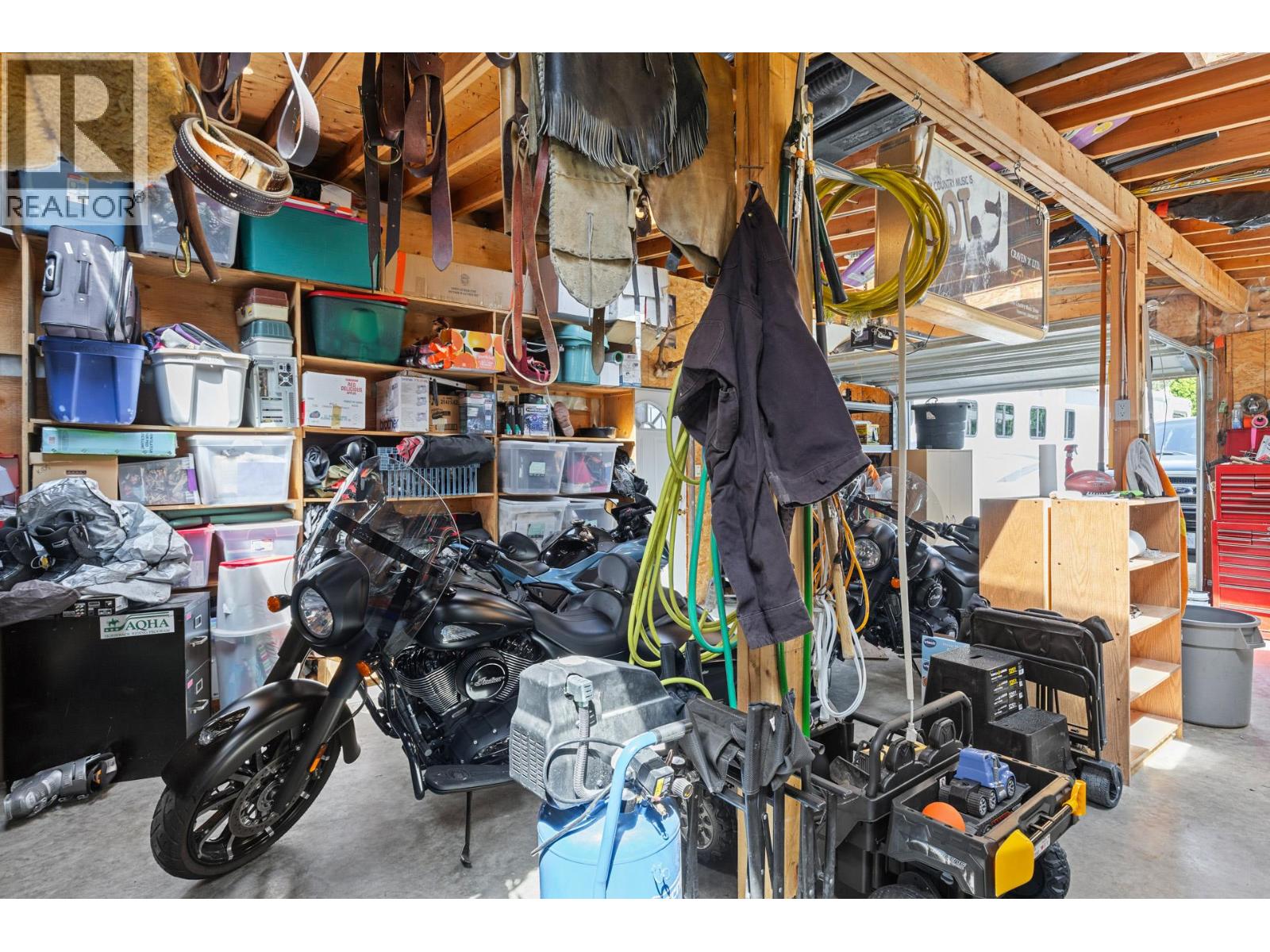 3424 East Boundary Road