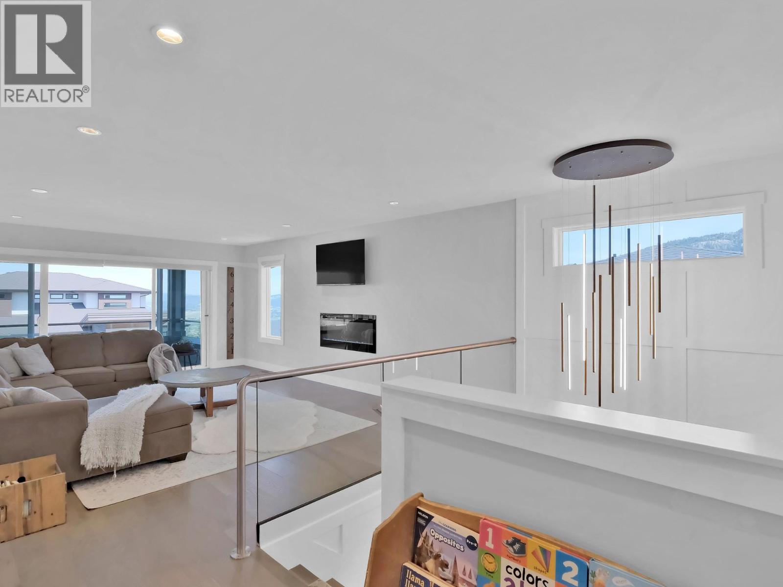 550 Barra Lane