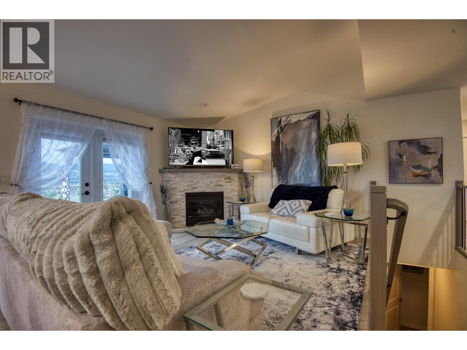 3088 Sageview Road