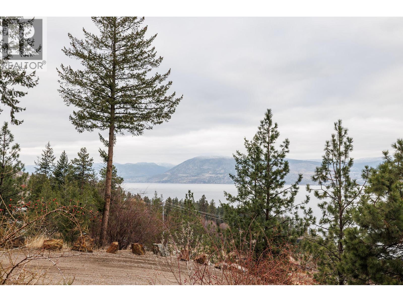 5715 Lakeshore Road