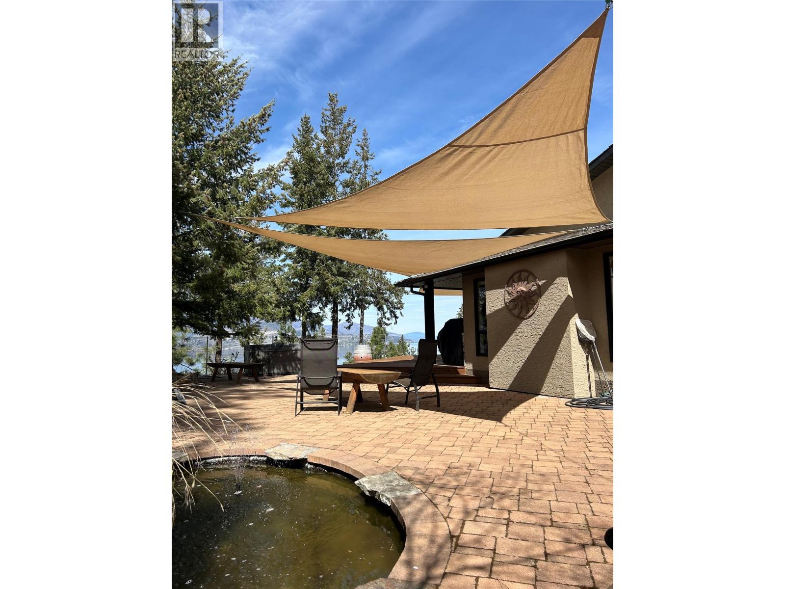 5715 Lakeshore Road