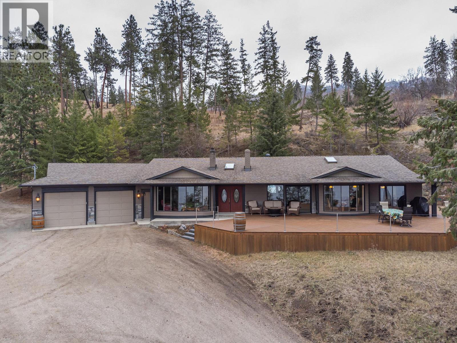 5715 Lakeshore Road