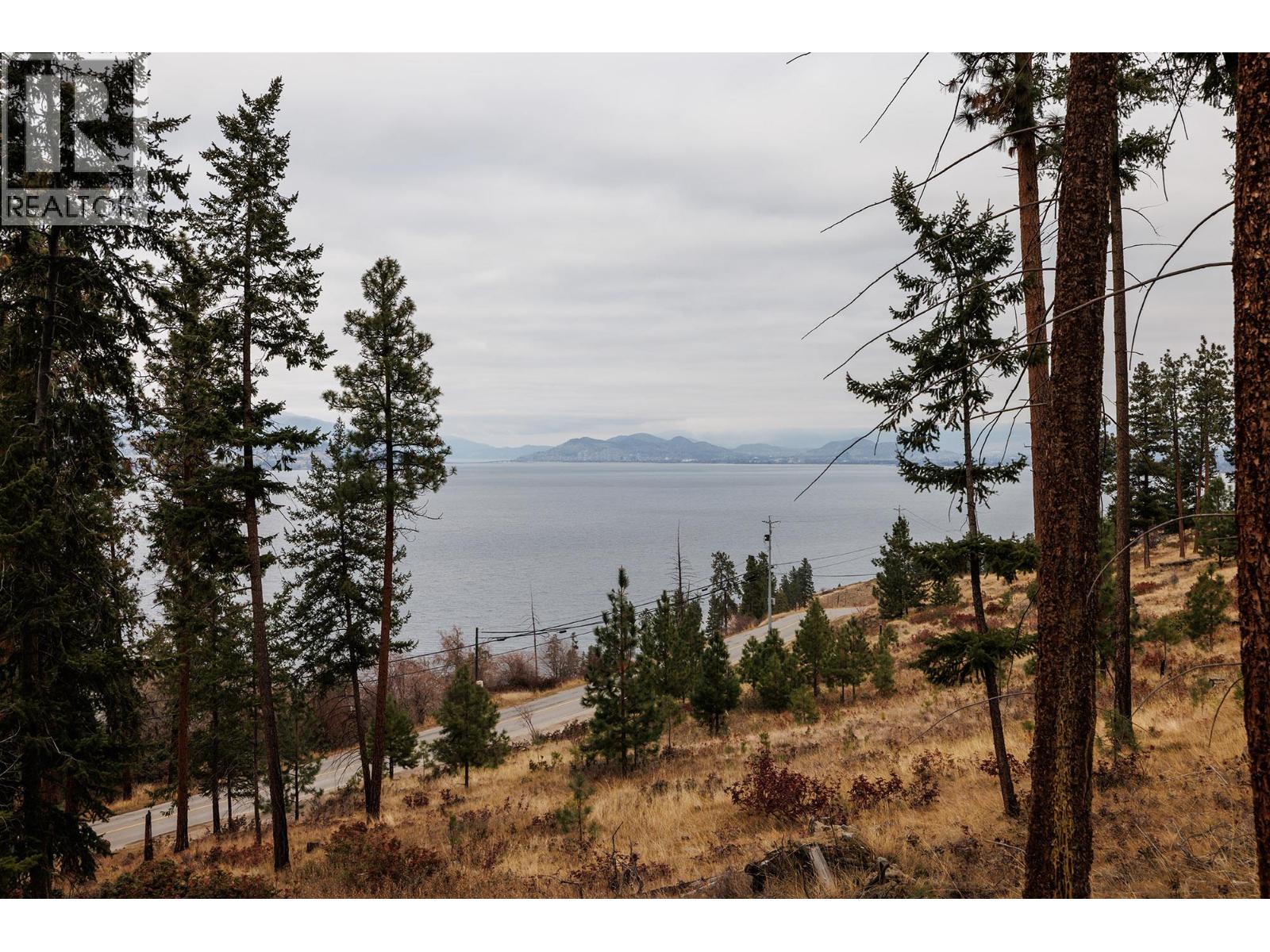 5715 Lakeshore Road