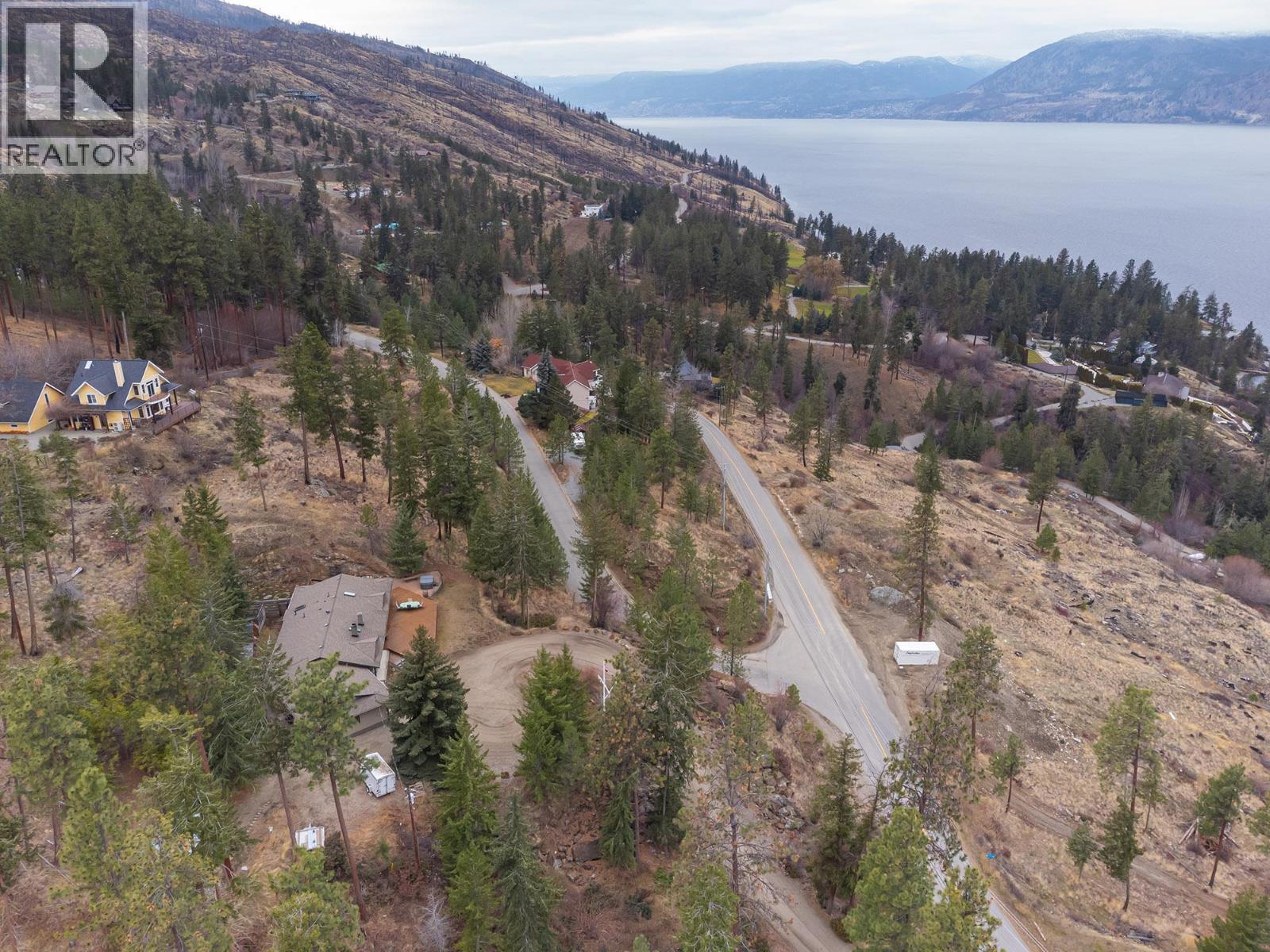 5715 Lakeshore Road