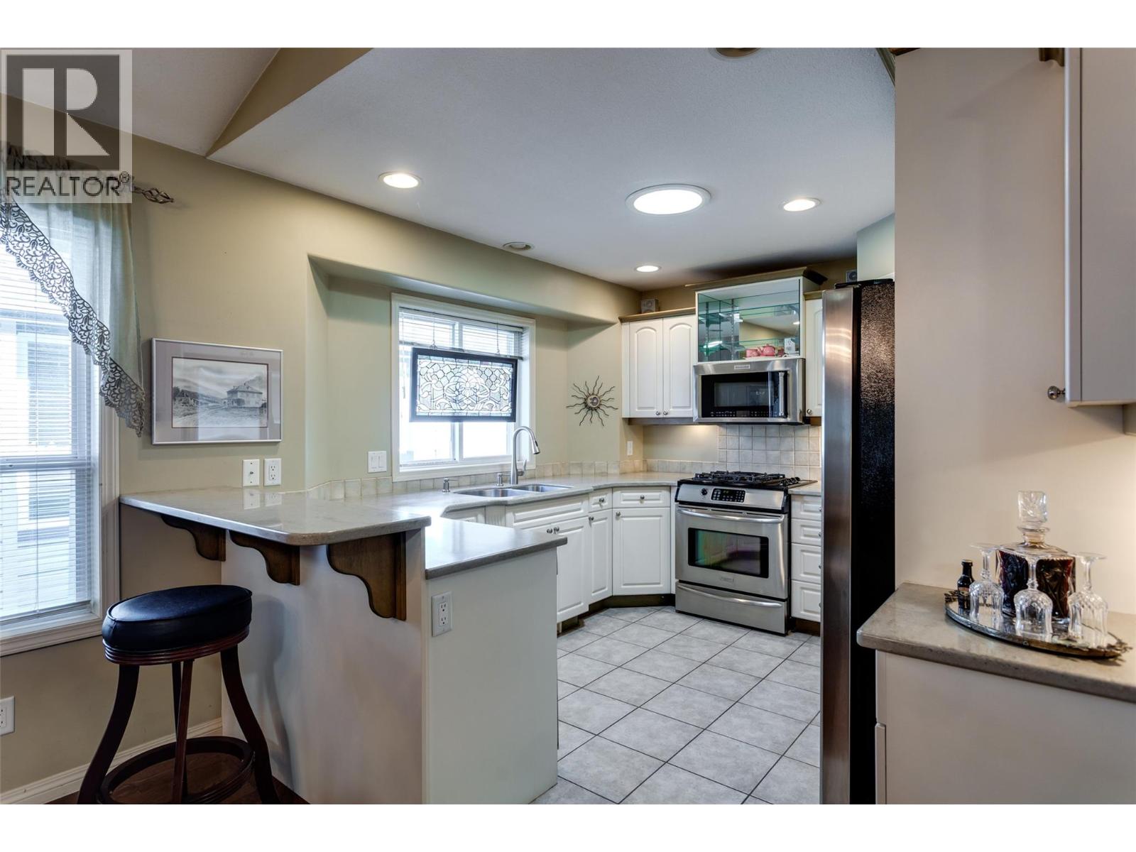 1188 Houghton Road Unit# 114