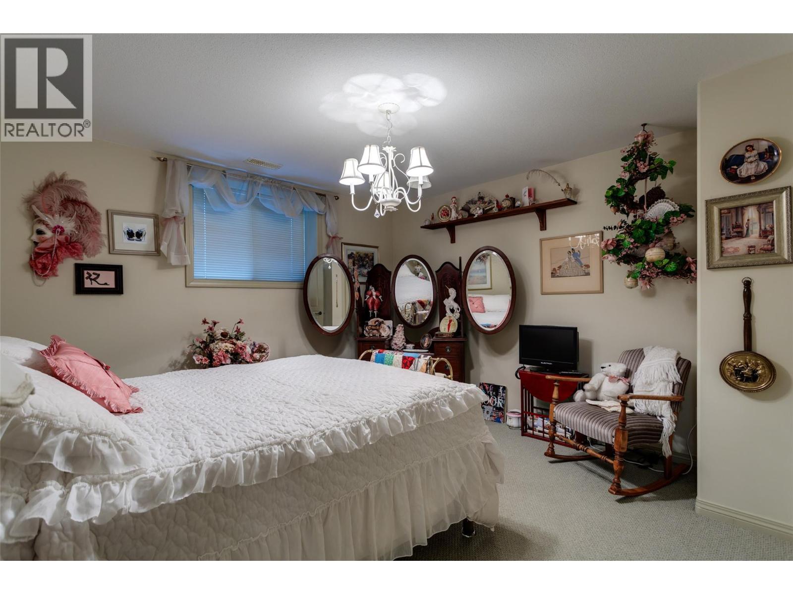 1188 Houghton Road Unit# 114