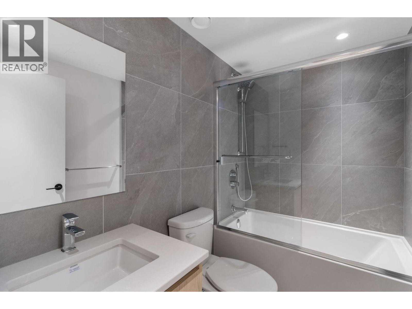 3051 Abbott Street Unit# 313