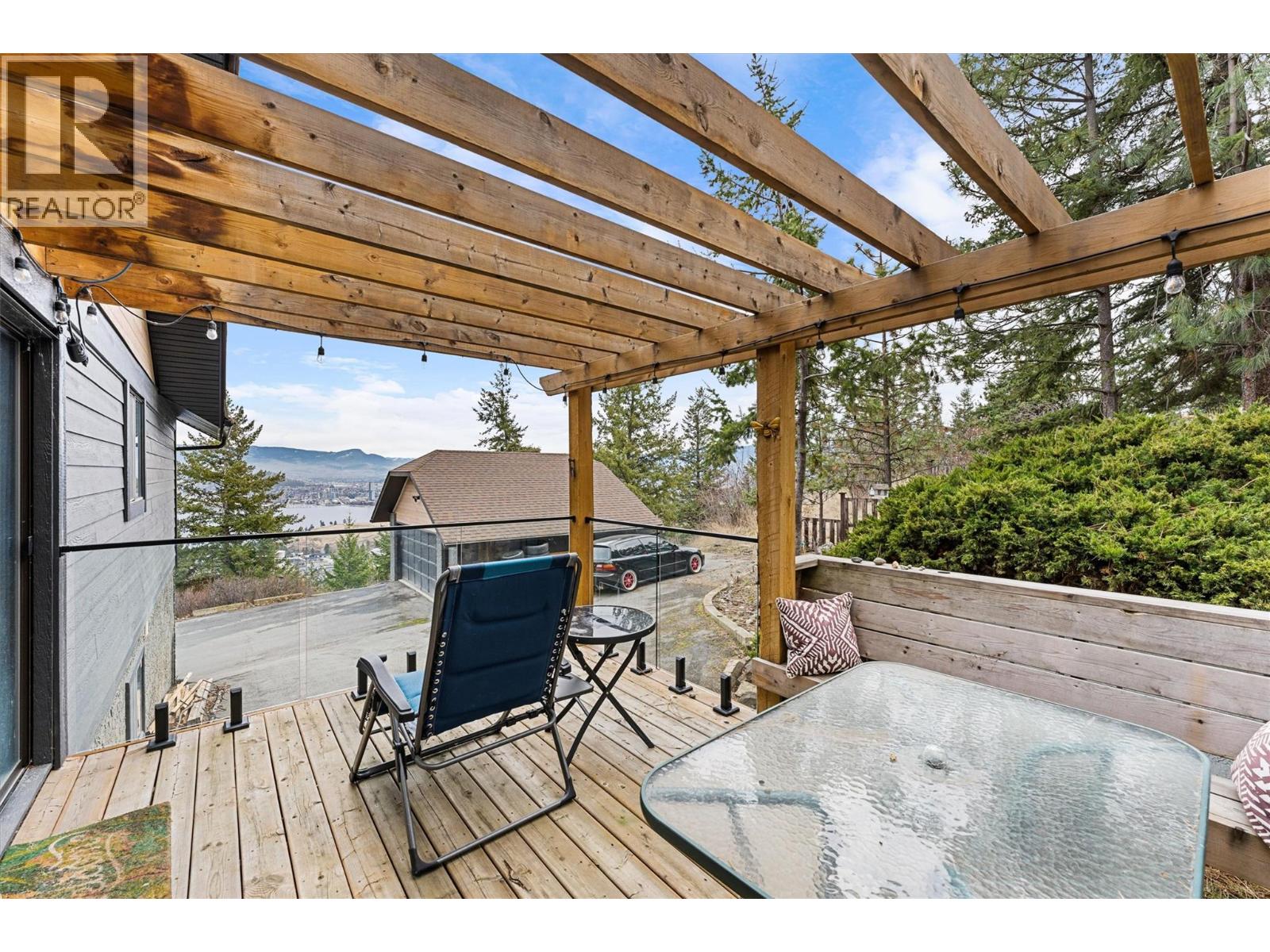 1642 Griffiths Place