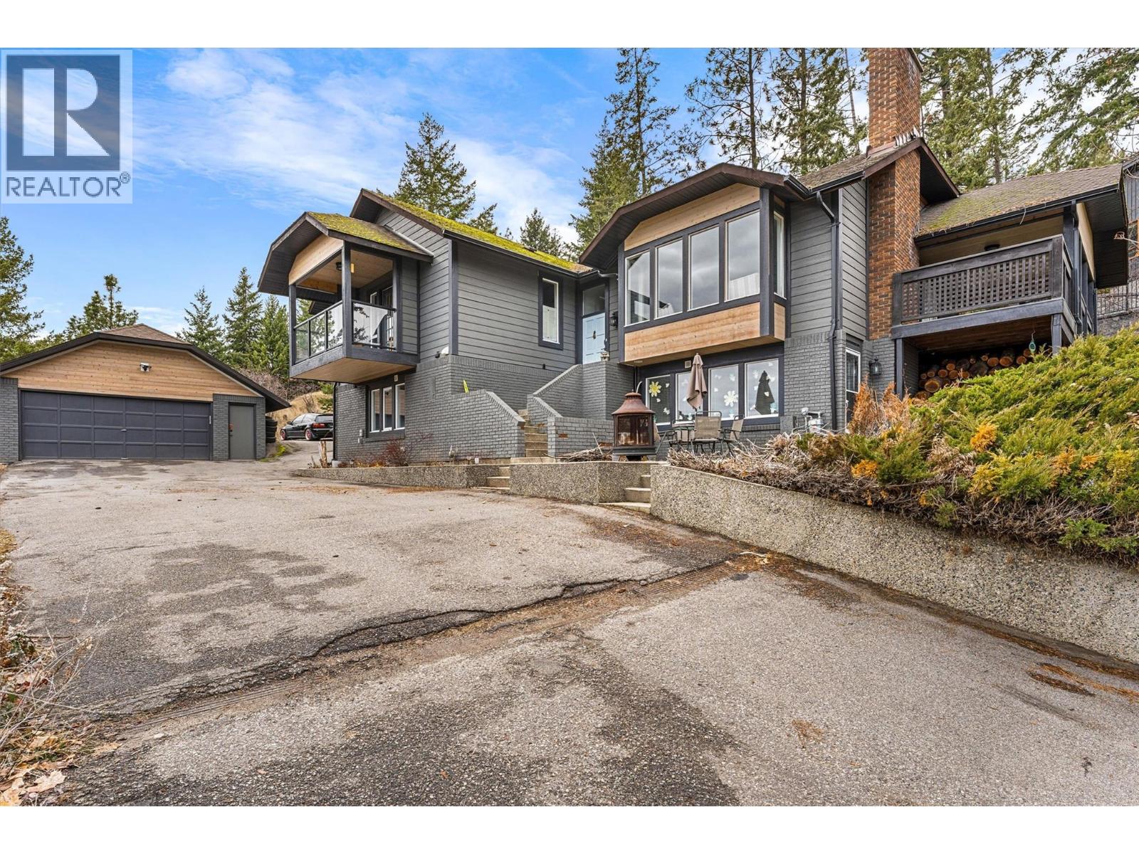 1642 Griffiths Place