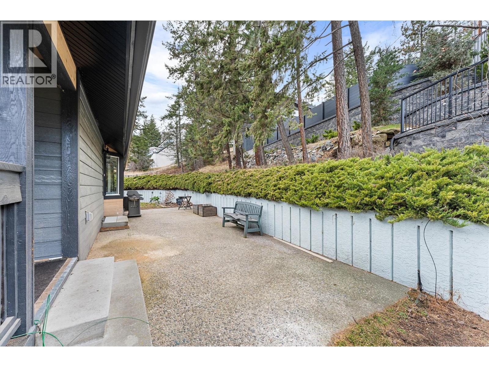 1642 Griffiths Place