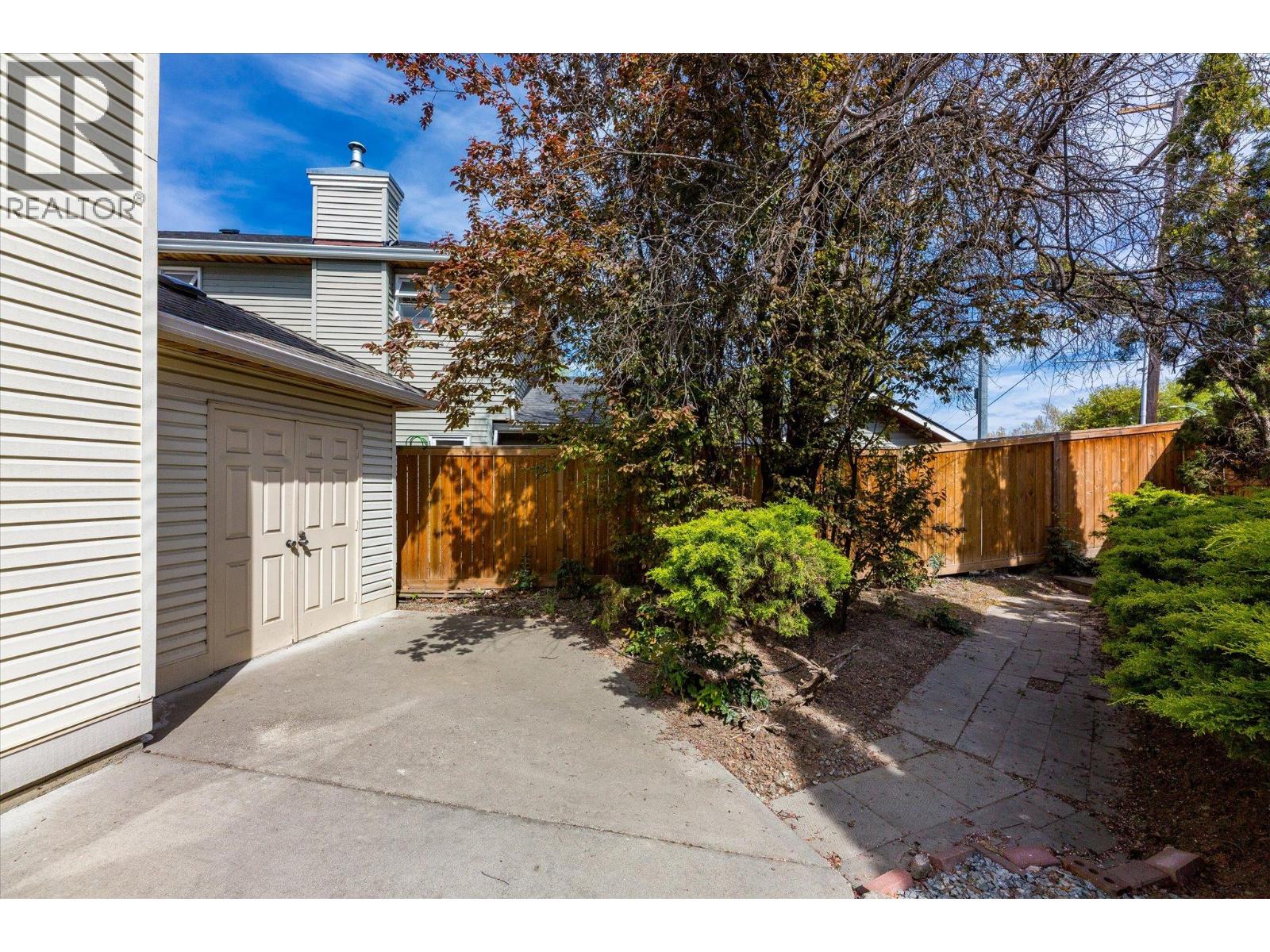 1170 Wintergreen Crescent