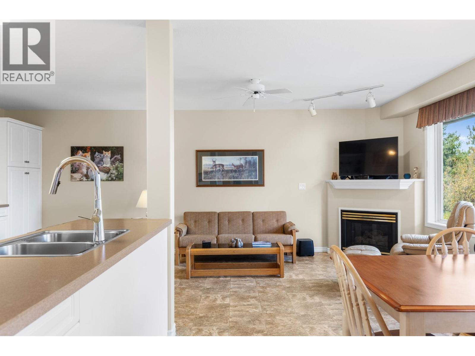 3849 Glen Canyon Drive