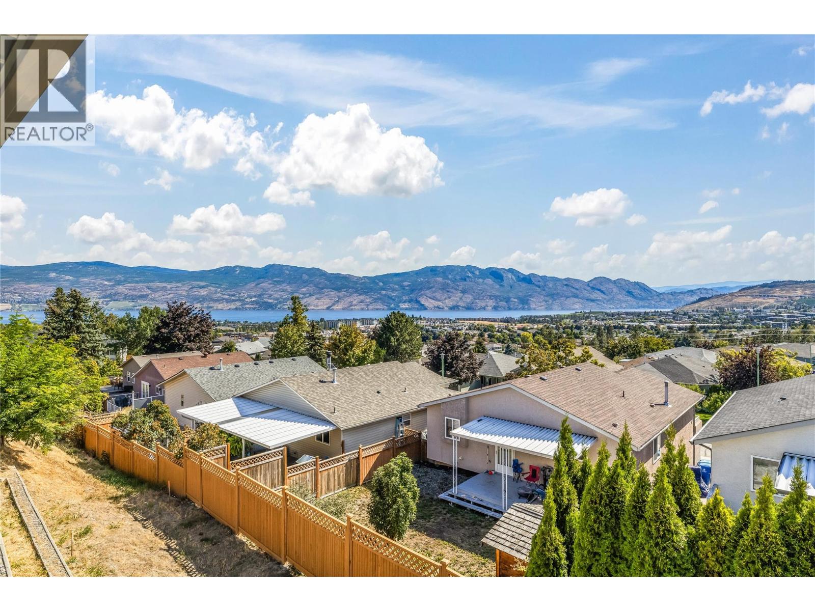 2440 Old Okanagan Highway Unit# 509