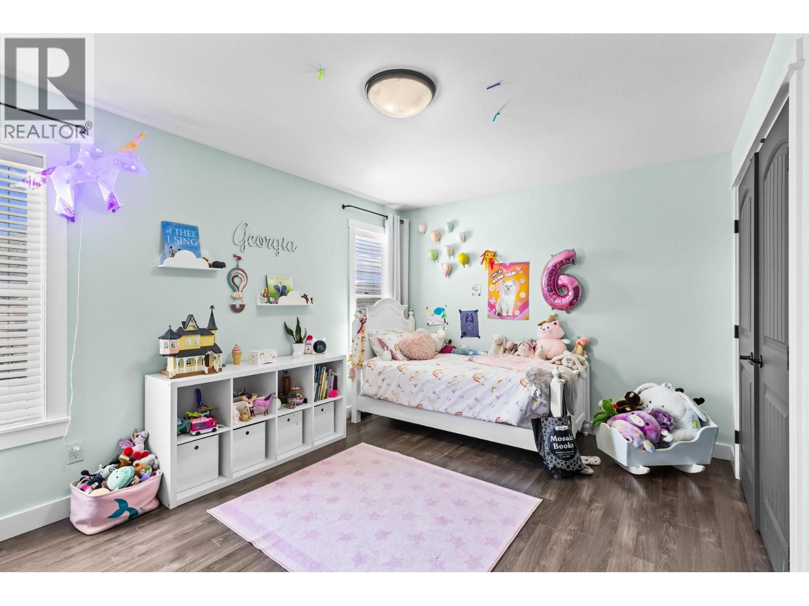 2079 Shelby Crescent