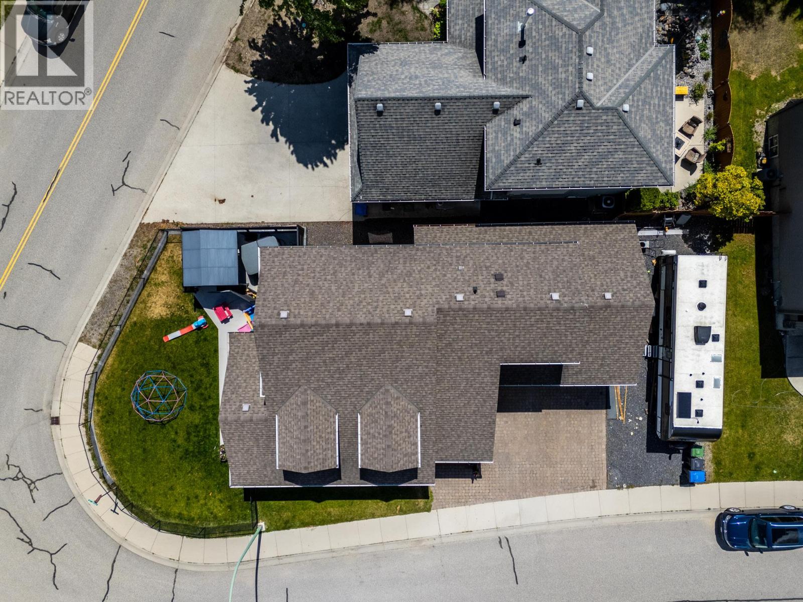 2079 Shelby Crescent