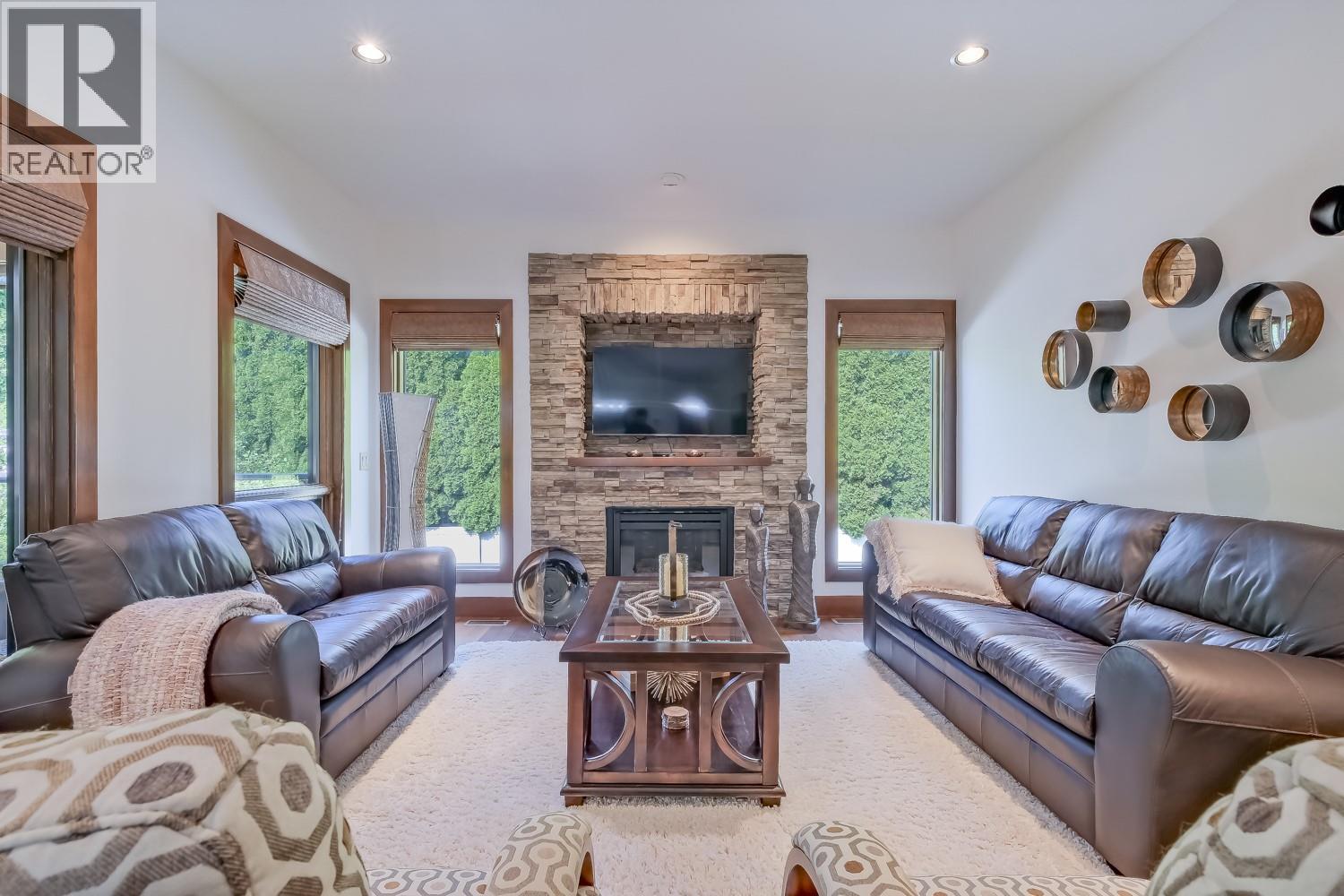4450 Gordon Drive Unit# 137
