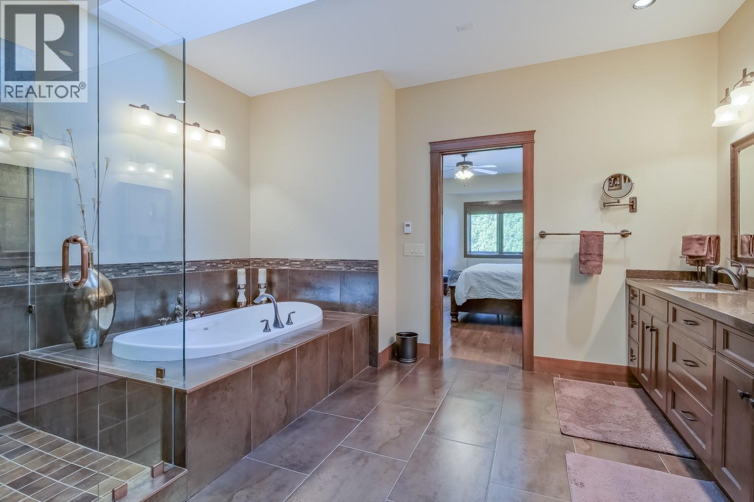 4450 Gordon Drive Unit# 137