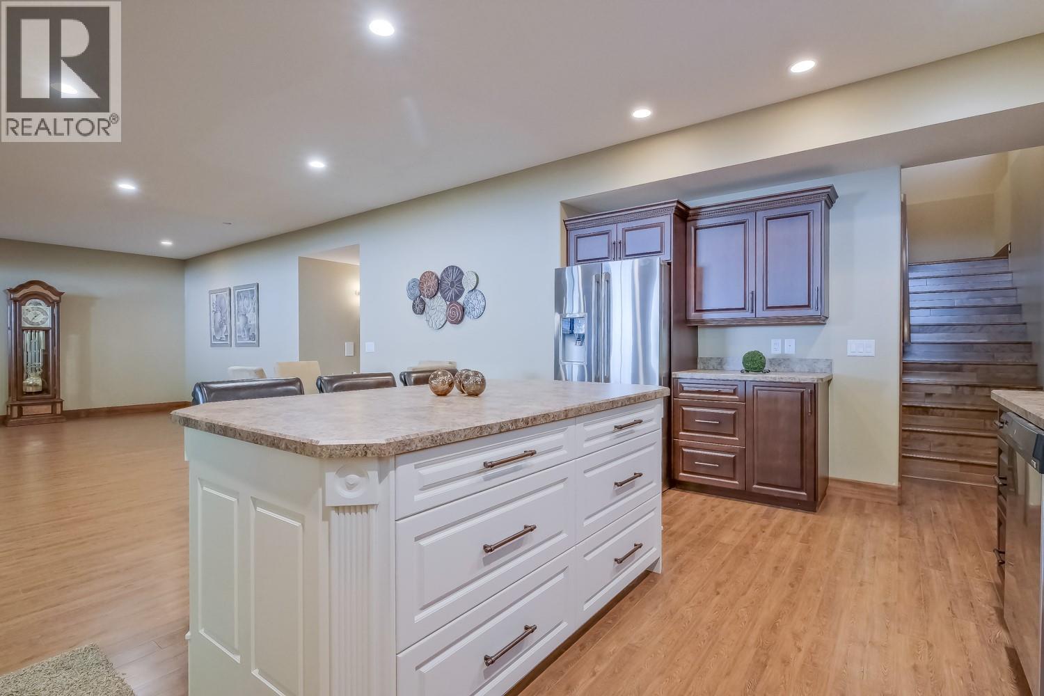 4450 Gordon Drive Unit# 137
