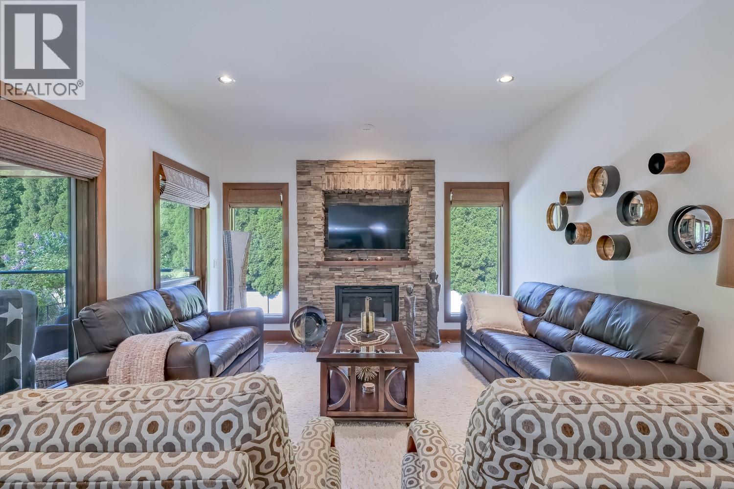 4450 Gordon Drive Unit# 137