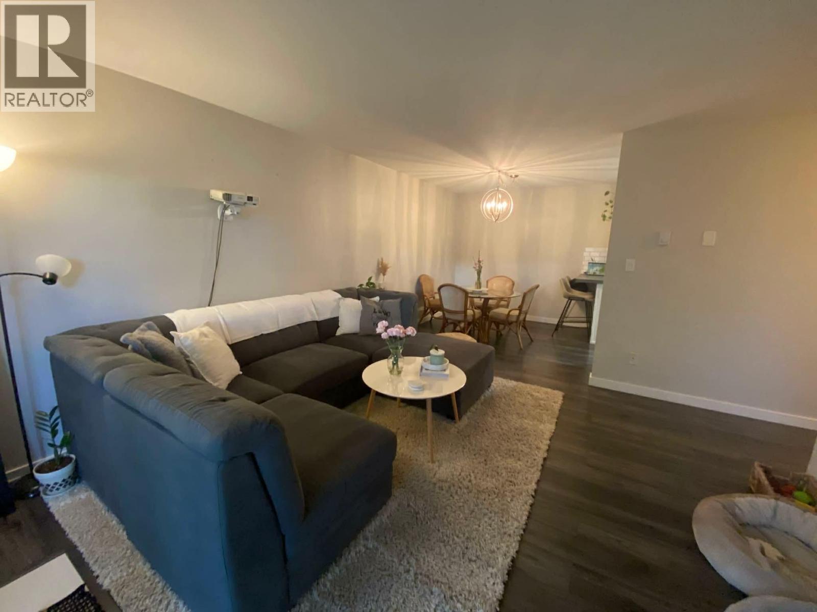 3842 Gordon Drive Unit# 112
