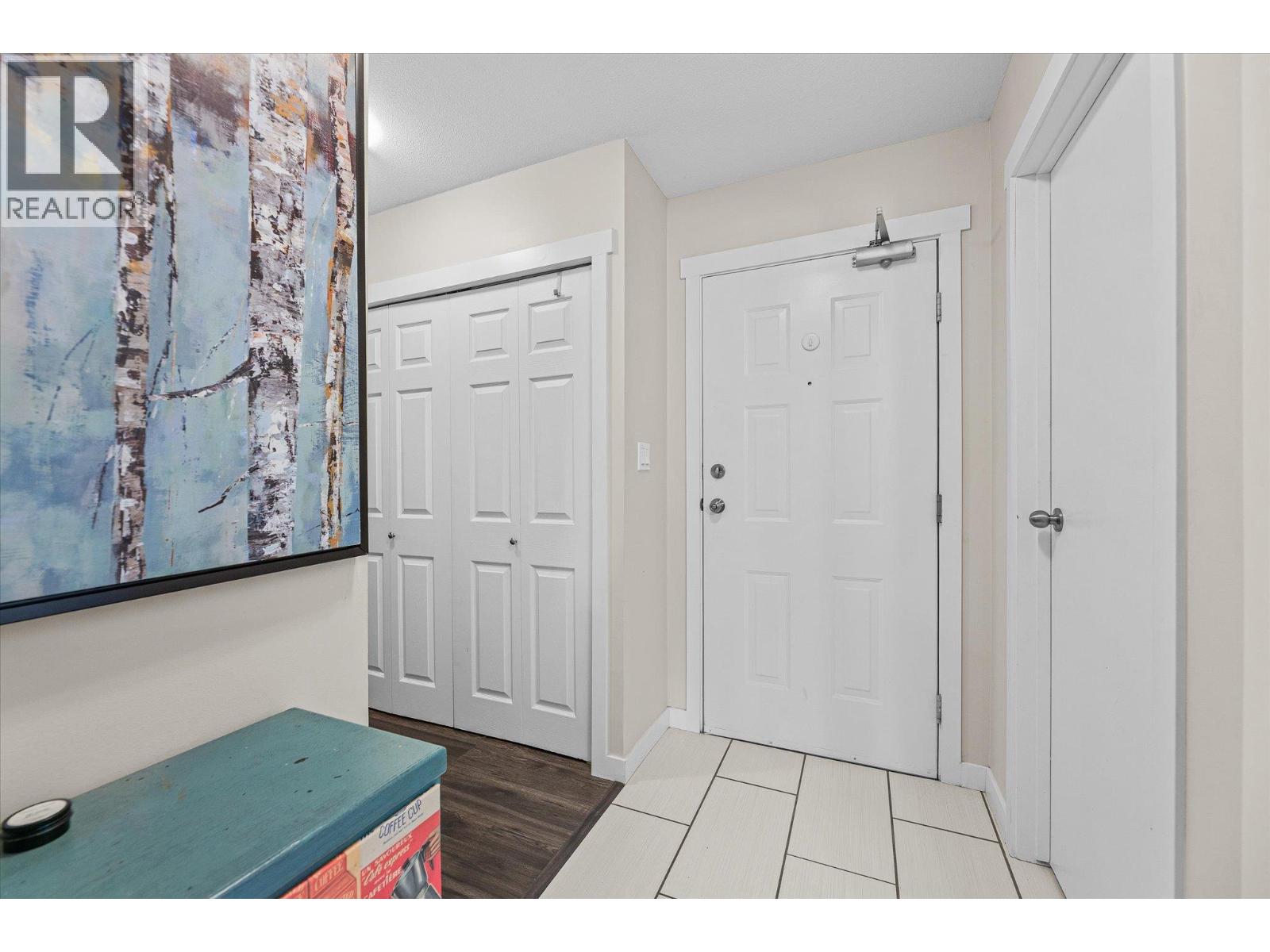 3842 Gordon Drive Unit# 112