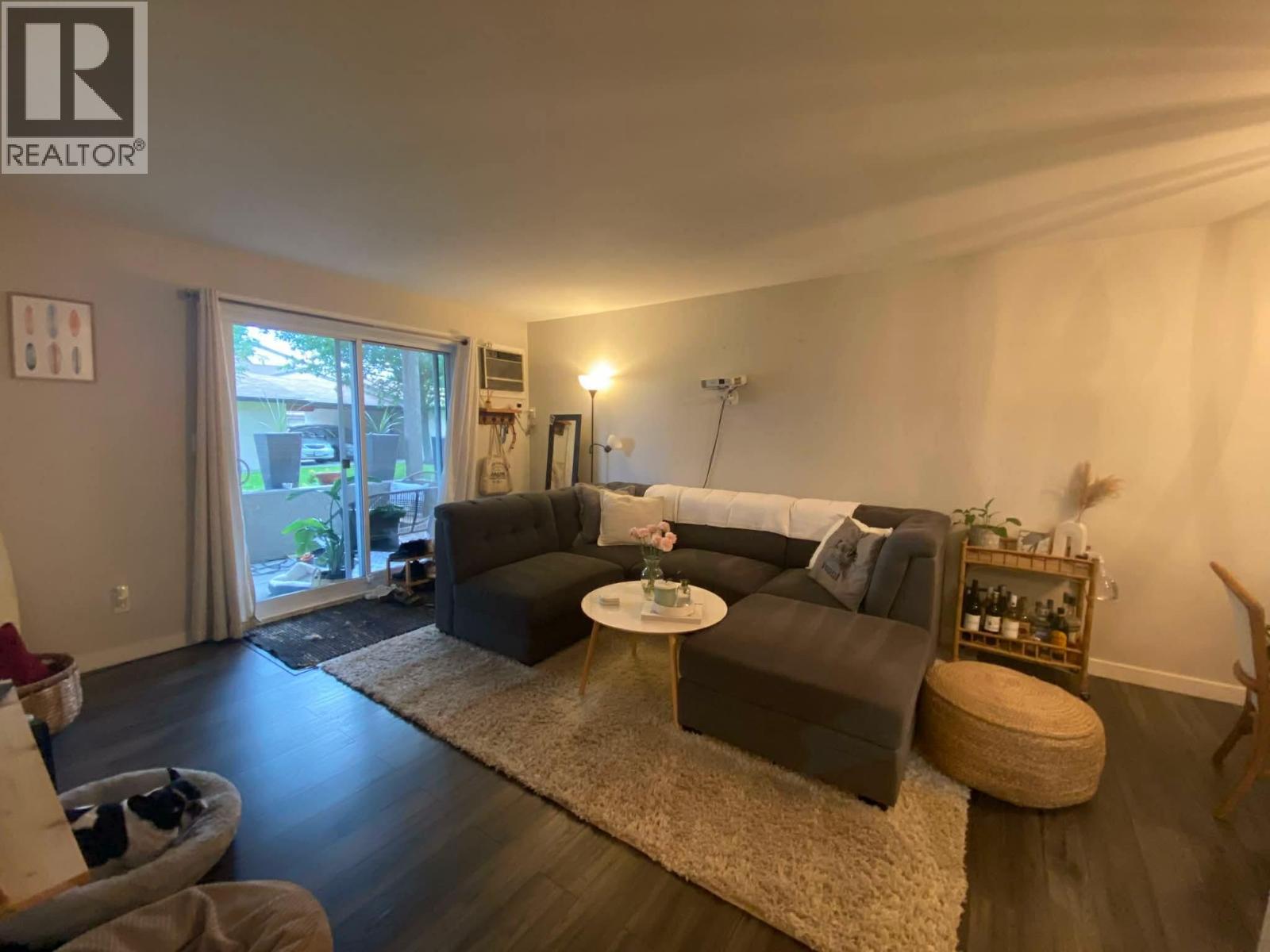 3842 Gordon Drive Unit# 112